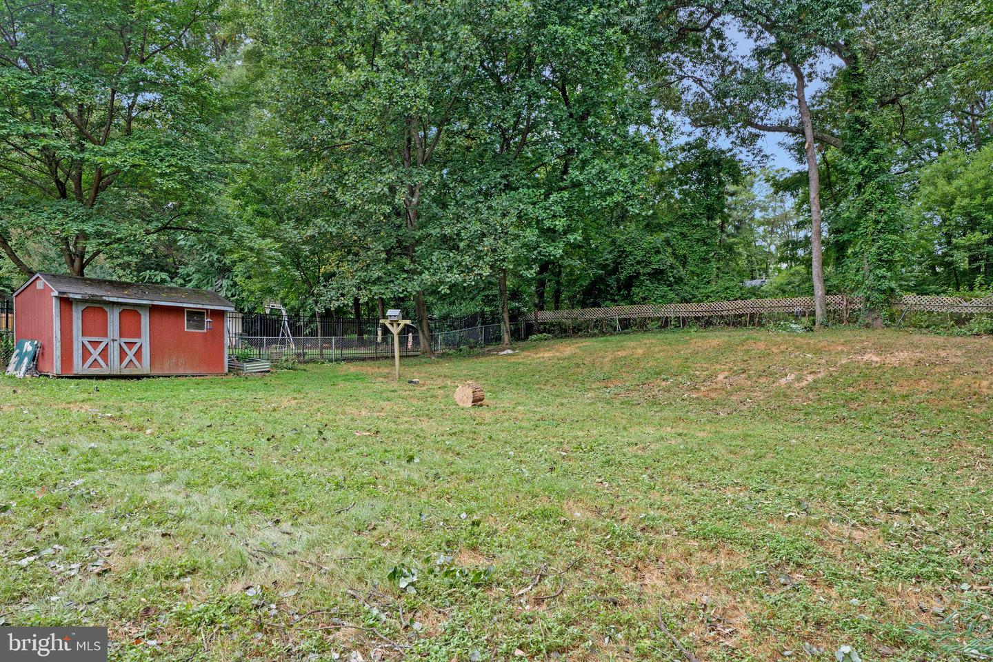 4126 MAPLE AVE N, FAIRFAX, Virginia 22032, ,Land,For sale,4126 MAPLE AVE N,VAFX2262882 MLS # VAFX2262882