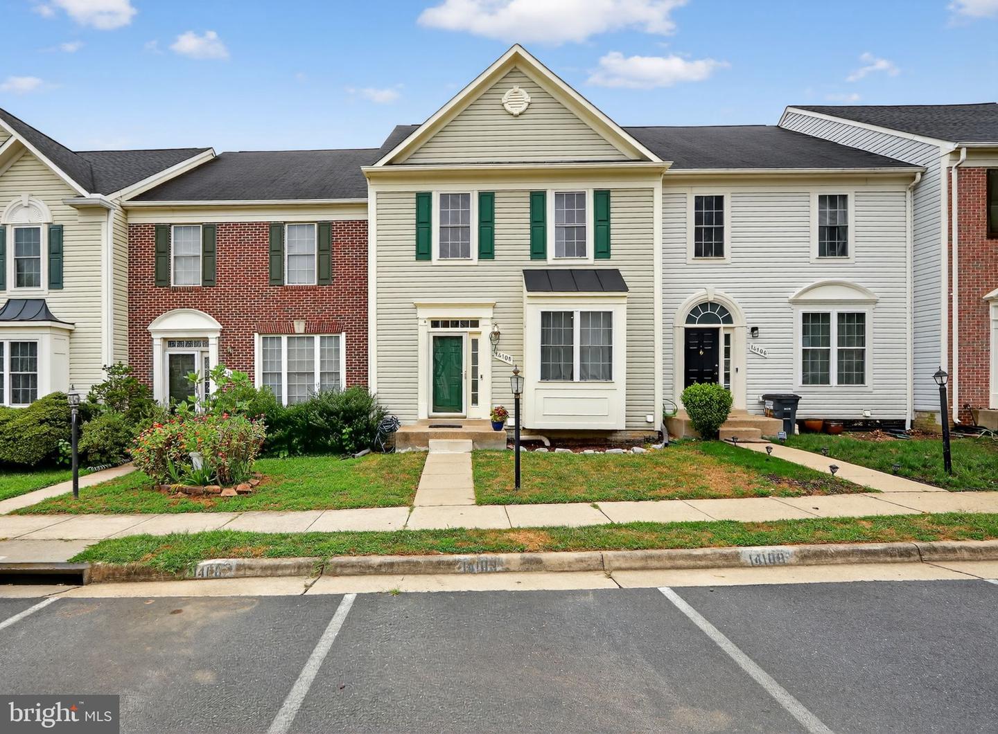 14108 MADRIGAL DR, WOODBRIDGE, Virginia 22193, 3 Bedrooms Bedrooms, ,3 BathroomsBathrooms,Residential,For sale,14108 MADRIGAL DR,VAPW2092174 MLS # VAPW2092174