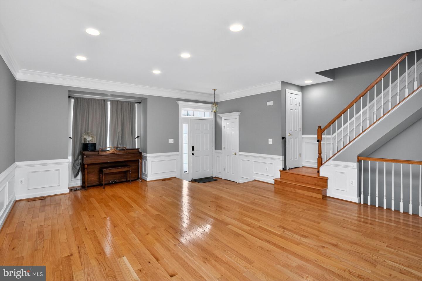 14108 MADRIGAL DR, WOODBRIDGE, Virginia 22193, 3 Bedrooms Bedrooms, ,3 BathroomsBathrooms,Residential,For sale,14108 MADRIGAL DR,VAPW2092174 MLS # VAPW2092174