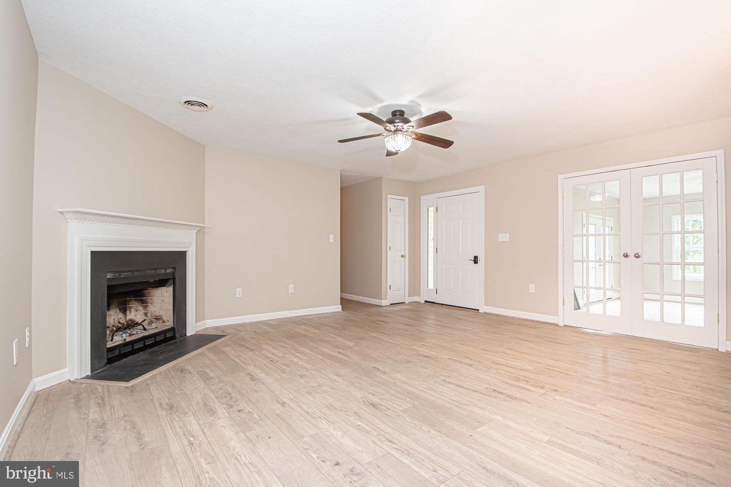 25992 OLD VALLEY PIKE, TOMS BROOK, Virginia 22660, 4 Bedrooms Bedrooms, ,2 BathroomsBathrooms,Residential,For sale,25992 OLD VALLEY PIKE,VASH2011880 MLS # VASH2011880