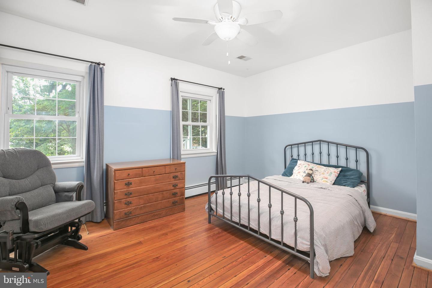 8995 MEADOWVIEW DR, MANASSAS, Virginia 20110, 7 Bedrooms Bedrooms, ,4 BathroomsBathrooms,Residential,For sale,8995 MEADOWVIEW DR,VAMN2008612 MLS # VAMN2008612