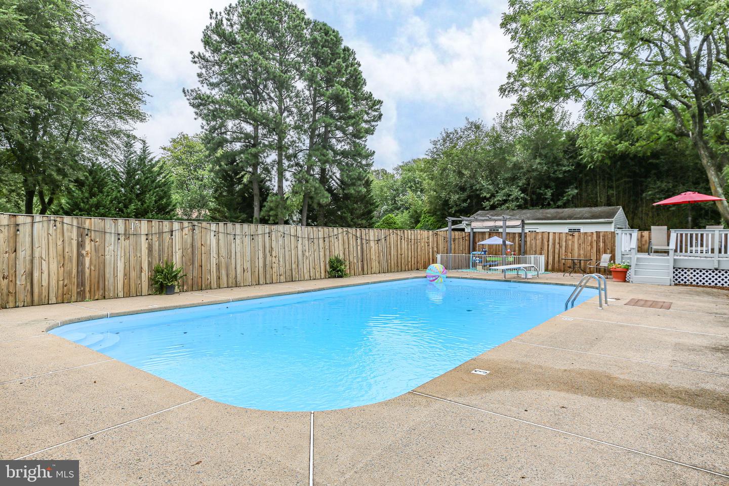 8995 MEADOWVIEW DR, MANASSAS, Virginia 20110, 7 Bedrooms Bedrooms, ,4 BathroomsBathrooms,Residential,For sale,8995 MEADOWVIEW DR,VAMN2008612 MLS # VAMN2008612