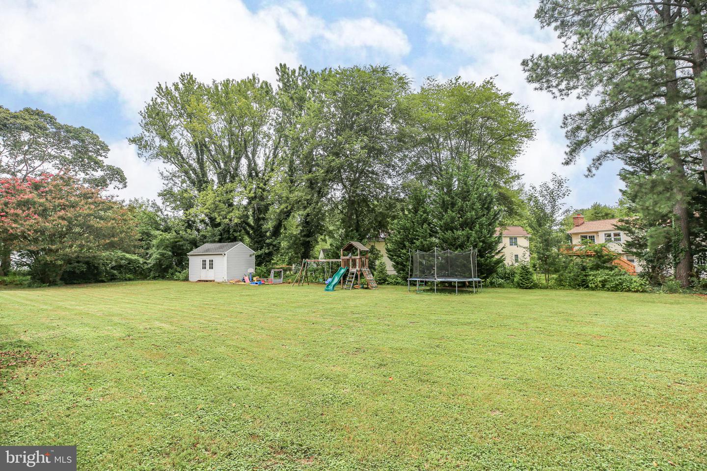 8995 MEADOWVIEW DR, MANASSAS, Virginia 20110, 7 Bedrooms Bedrooms, ,4 BathroomsBathrooms,Residential,For sale,8995 MEADOWVIEW DR,VAMN2008612 MLS # VAMN2008612