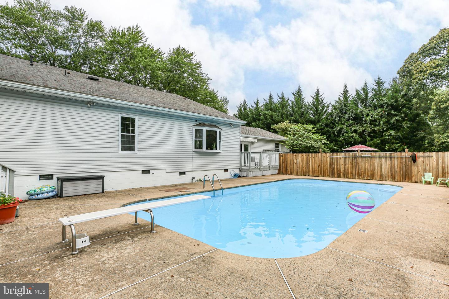 8995 MEADOWVIEW DR, MANASSAS, Virginia 20110, 7 Bedrooms Bedrooms, ,4 BathroomsBathrooms,Residential,For sale,8995 MEADOWVIEW DR,VAMN2008612 MLS # VAMN2008612