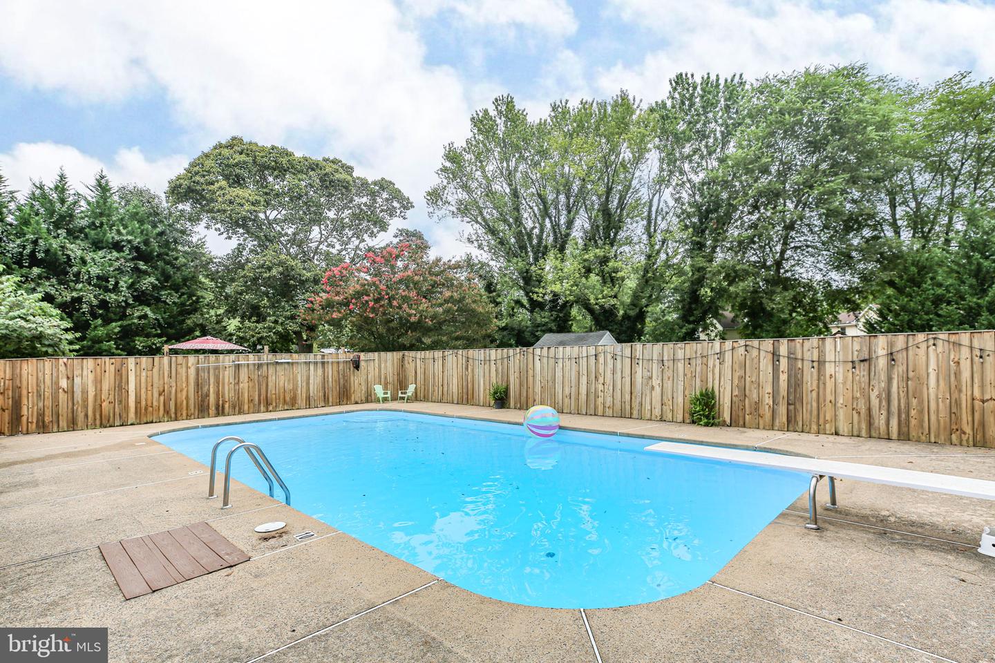 8995 MEADOWVIEW DR, MANASSAS, Virginia 20110, 7 Bedrooms Bedrooms, ,4 BathroomsBathrooms,Residential,For sale,8995 MEADOWVIEW DR,VAMN2008612 MLS # VAMN2008612