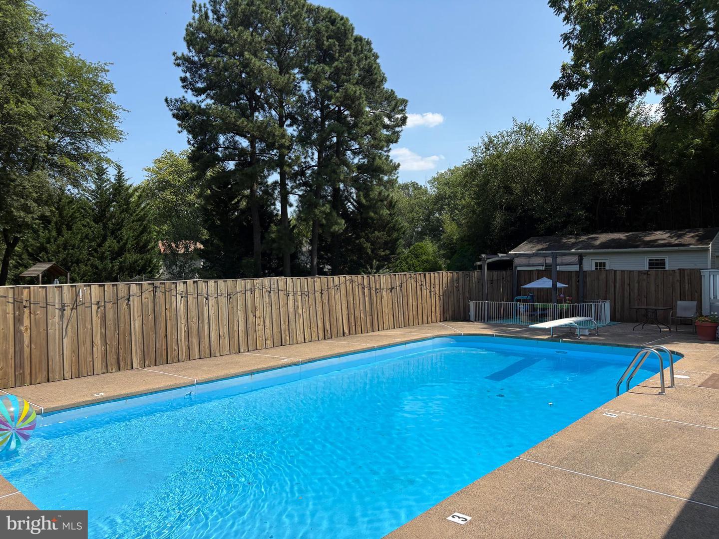 8995 MEADOWVIEW DR, MANASSAS, Virginia 20110, 7 Bedrooms Bedrooms, ,4 BathroomsBathrooms,Residential,For sale,8995 MEADOWVIEW DR,VAMN2008612 MLS # VAMN2008612