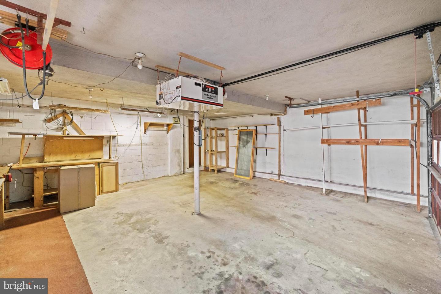 4008 N STUART ST, ARLINGTON, Virginia 22207, 4 Bedrooms Bedrooms, ,3 BathroomsBathrooms,Residential,For sale,4008 N STUART ST,VAAR2060286 MLS # VAAR2060286
