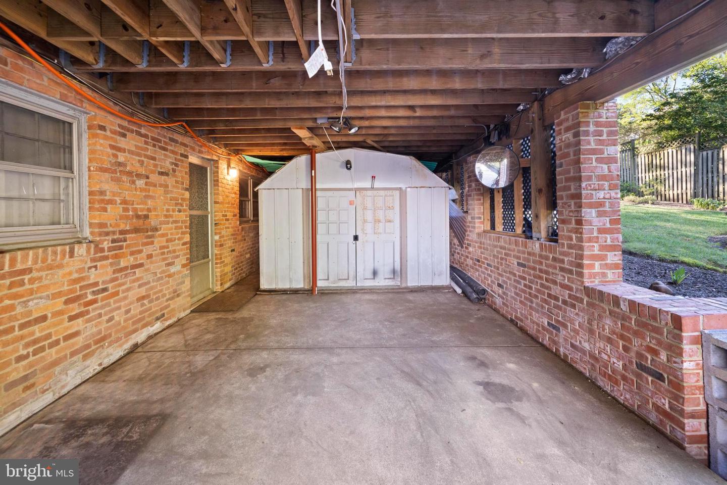 4008 N STUART ST, ARLINGTON, Virginia 22207, 4 Bedrooms Bedrooms, ,3 BathroomsBathrooms,Residential,For sale,4008 N STUART ST,VAAR2060286 MLS # VAAR2060286