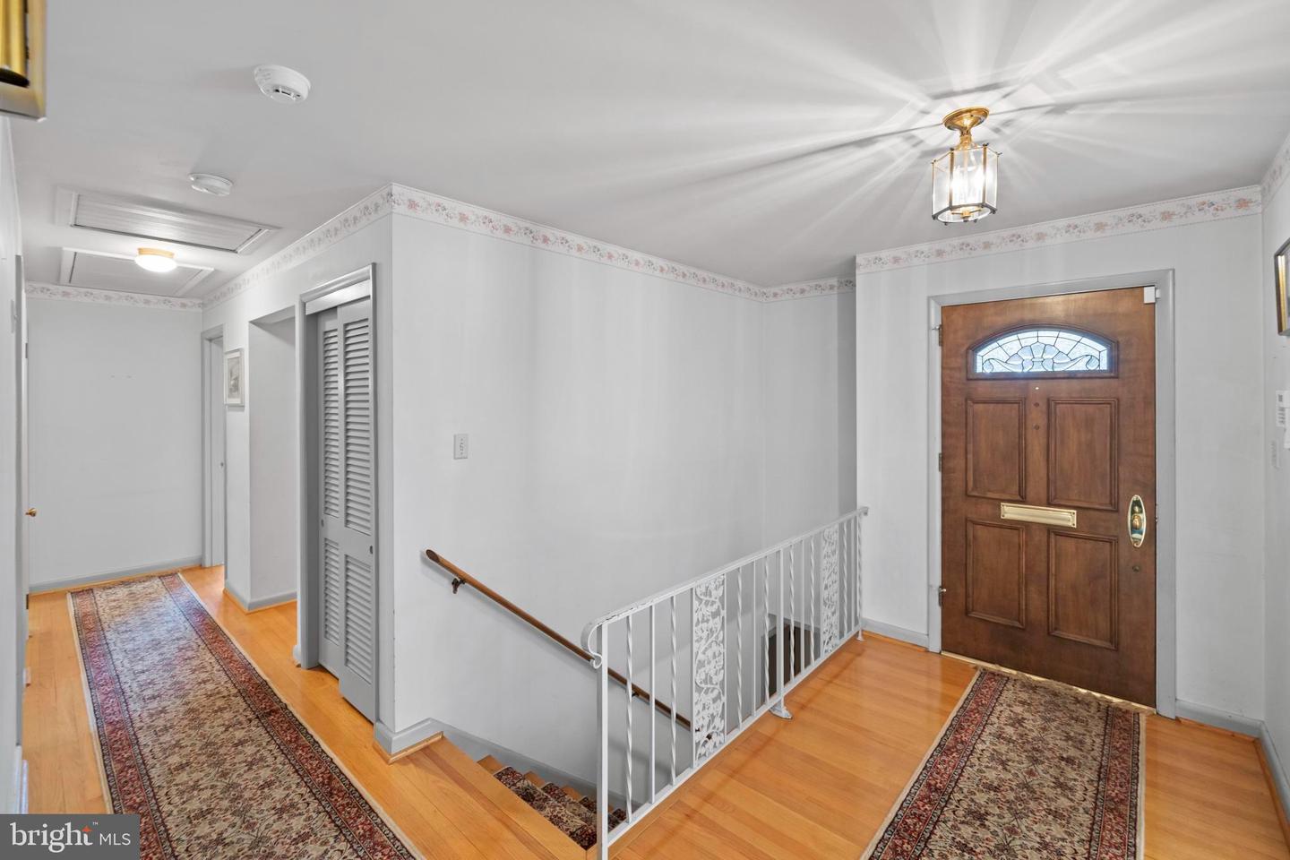 4008 N STUART ST, ARLINGTON, Virginia 22207, 4 Bedrooms Bedrooms, ,3 BathroomsBathrooms,Residential,For sale,4008 N STUART ST,VAAR2060286 MLS # VAAR2060286