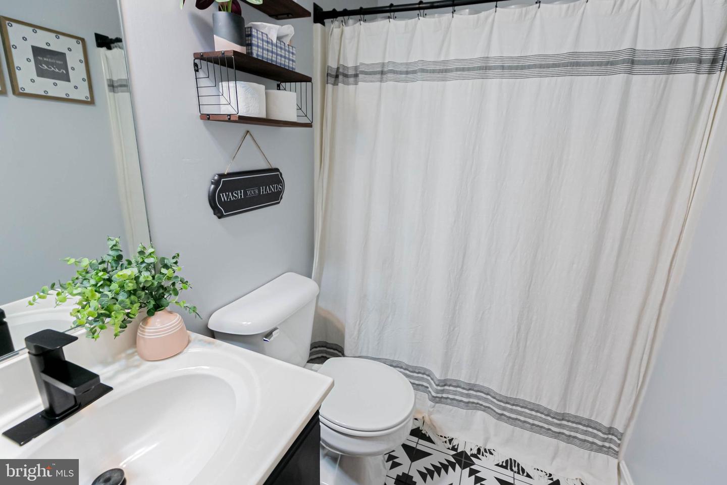 7 POSTERITY CV, RUTHER GLEN, Virginia 22546, 3 Bedrooms Bedrooms, 6 Rooms Rooms,2 BathroomsBathrooms,Residential,For sale,7 POSTERITY CV,VACV2008480 MLS # VACV2008480