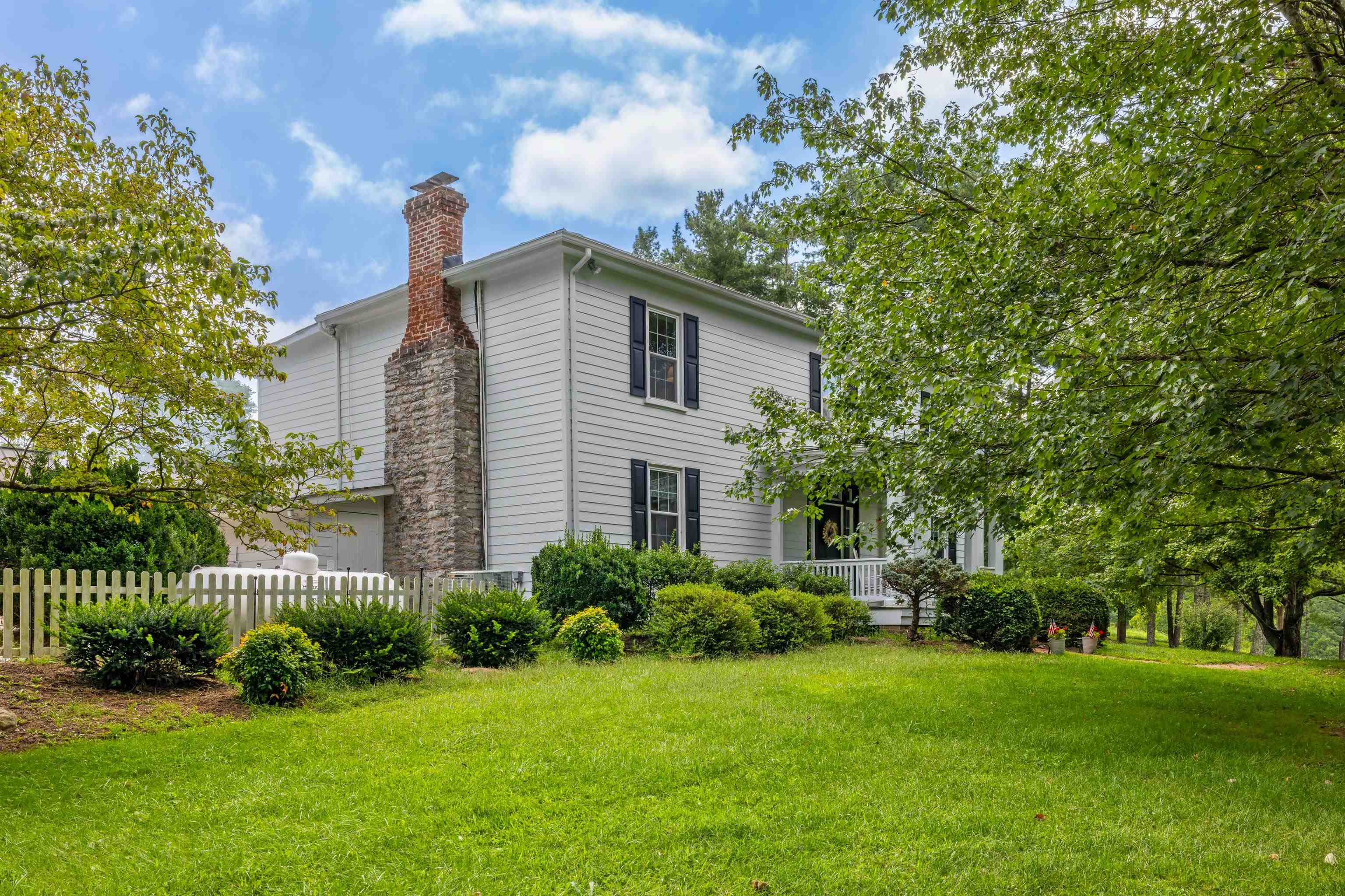 1202 WALKER CREEK RD, MIDDLEBROOK, Virginia 24459, 5 Bedrooms Bedrooms, ,4 BathroomsBathrooms,Residential,1202 WALKER CREEK RD,668227 MLS # 668227