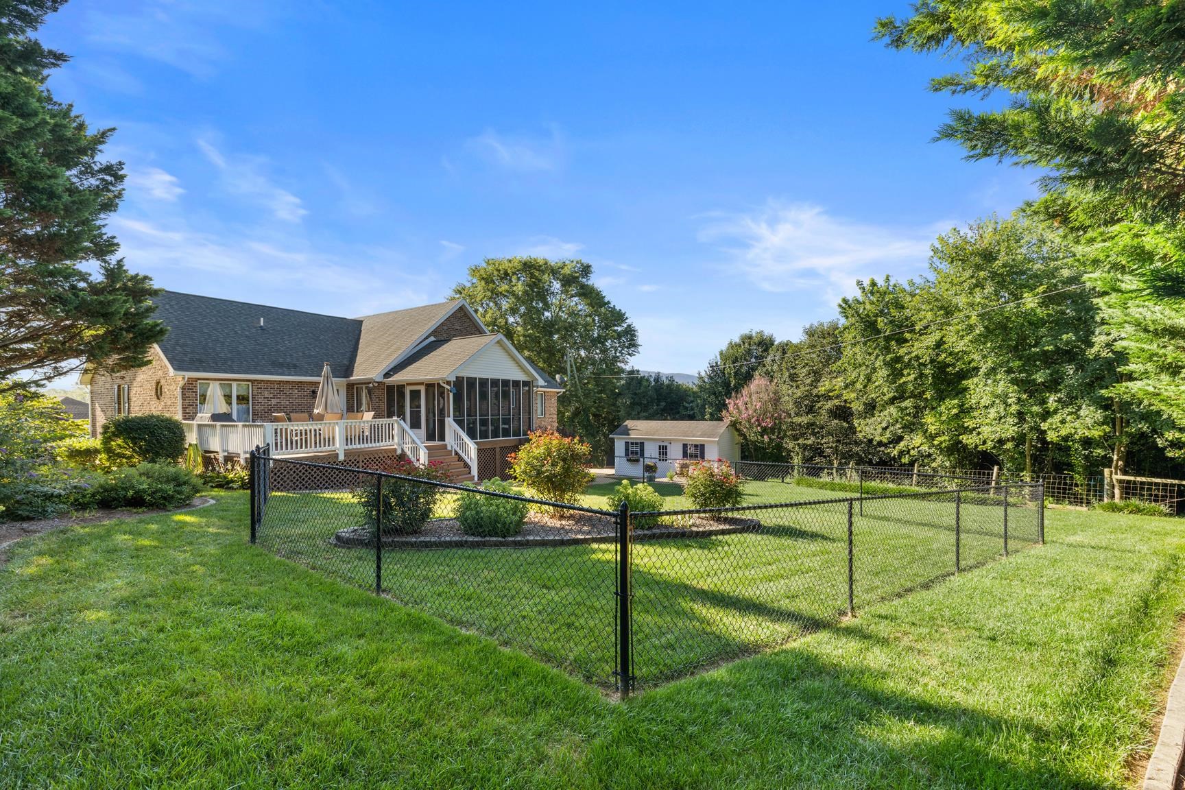 9851 WOODBINE WAY, NEW MARKET, Virginia 22844, 3 Bedrooms Bedrooms, ,3 BathroomsBathrooms,Residential,9851 WOODBINE WAY,668228 MLS # 668228