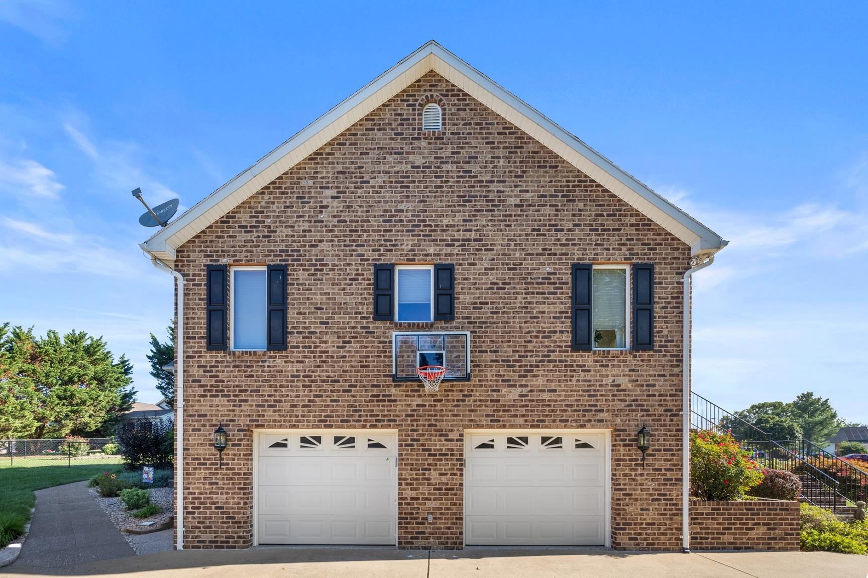 9851 WOODBINE WAY, NEW MARKET, Virginia 22844, 3 Bedrooms Bedrooms, ,3 BathroomsBathrooms,Residential,9851 WOODBINE WAY,668228 MLS # 668228