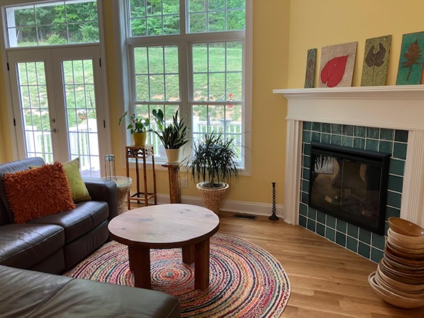 1203 STOCKER ST, STAUNTON, Virginia 24401, 3 Bedrooms Bedrooms, ,2 BathroomsBathrooms,Residential,1203 STOCKER ST,668240 MLS # 668240