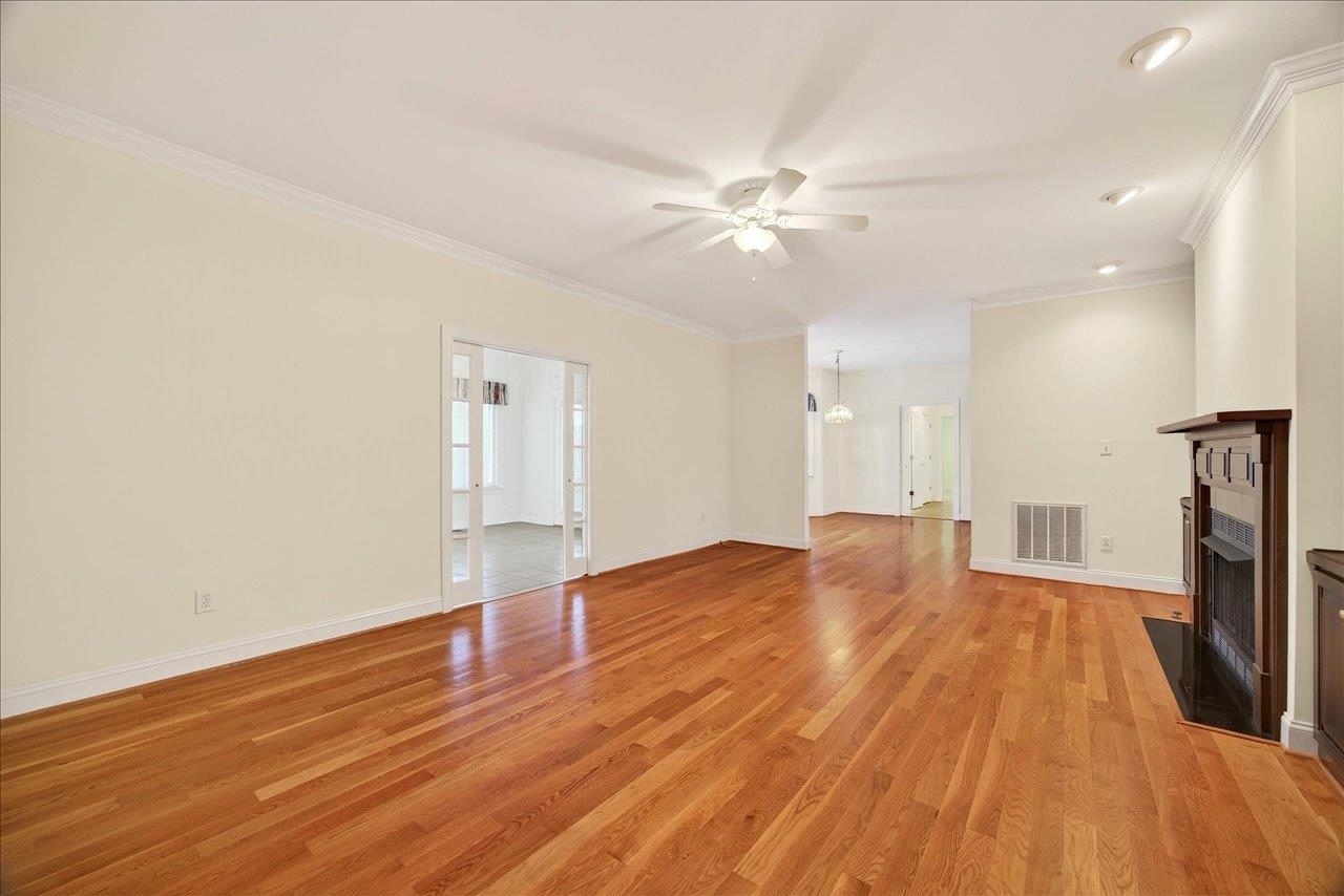 88 JOHNS VALLEY DR, FISHERSVILLE, Virginia 22939, 4 Bedrooms Bedrooms, ,2 BathroomsBathrooms,Residential,88 JOHNS VALLEY DR,668244 MLS # 668244