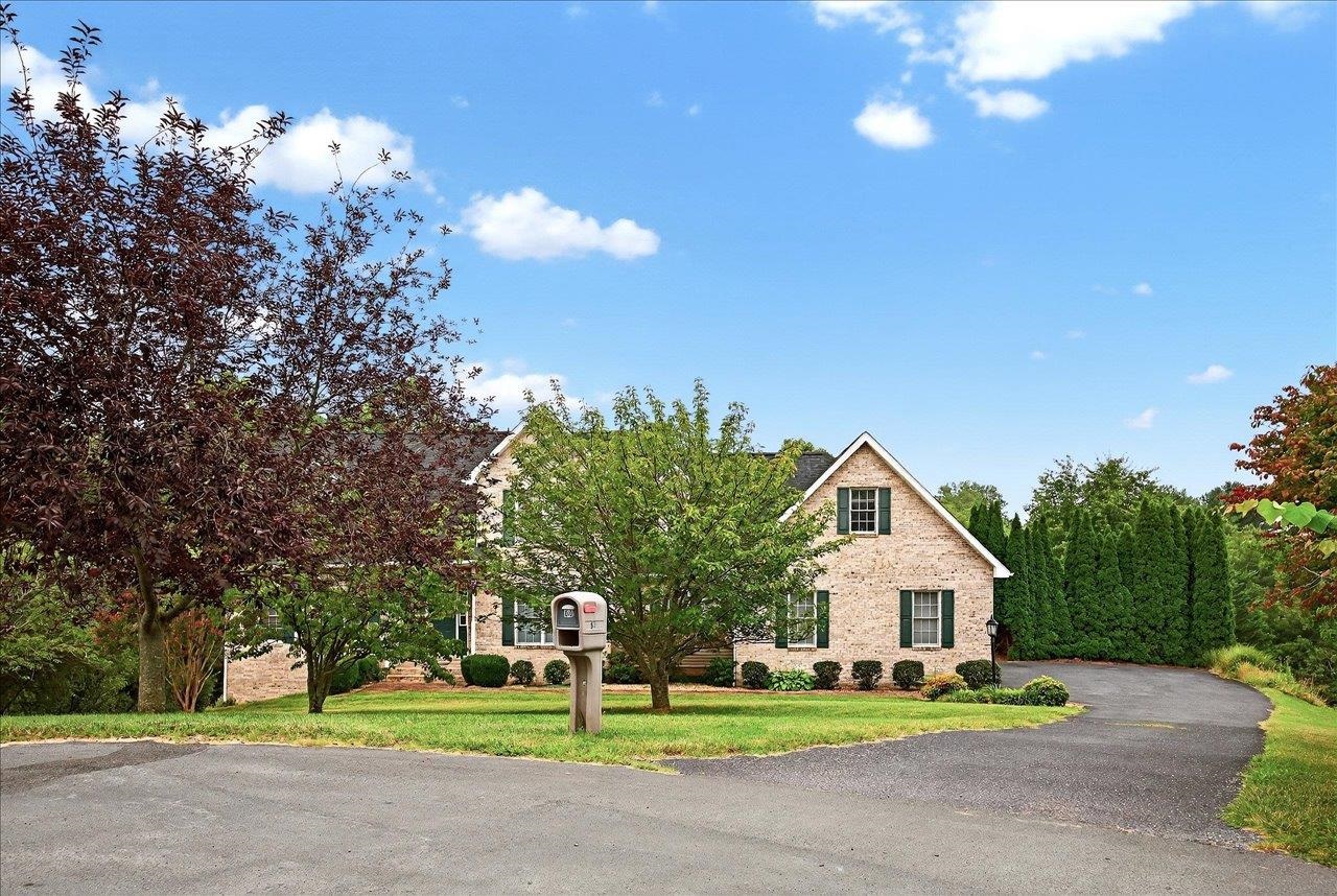 88 JOHNS VALLEY DR, FISHERSVILLE, Virginia 22939, 4 Bedrooms Bedrooms, ,2 BathroomsBathrooms,Residential,88 JOHNS VALLEY DR,668244 MLS # 668244