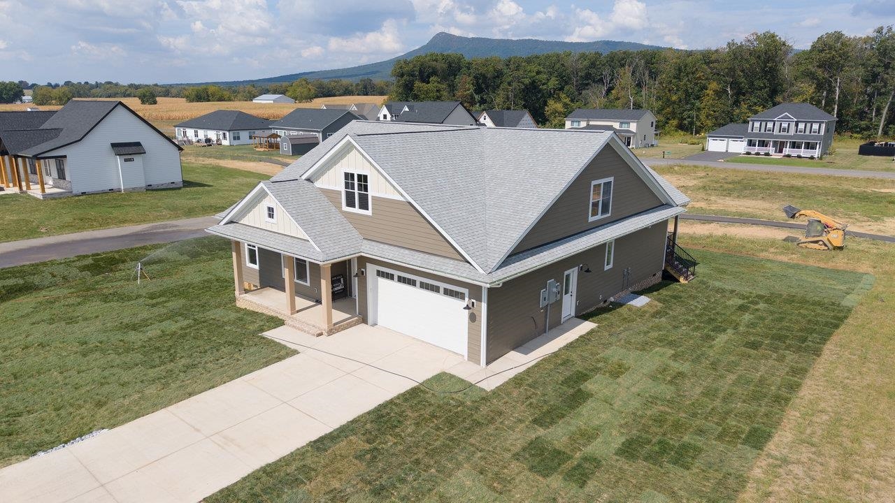 5145 RETRIEVER LN, MCGAHEYSVILLE, Virginia 22840, 4 Bedrooms Bedrooms, ,3 BathroomsBathrooms,Residential,5145 RETRIEVER LN,668245 MLS # 668245