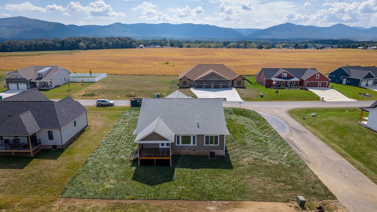 5145 RETRIEVER LN, MCGAHEYSVILLE, Virginia 22840, 4 Bedrooms Bedrooms, ,3 BathroomsBathrooms,Residential,5145 RETRIEVER LN,668245 MLS # 668245