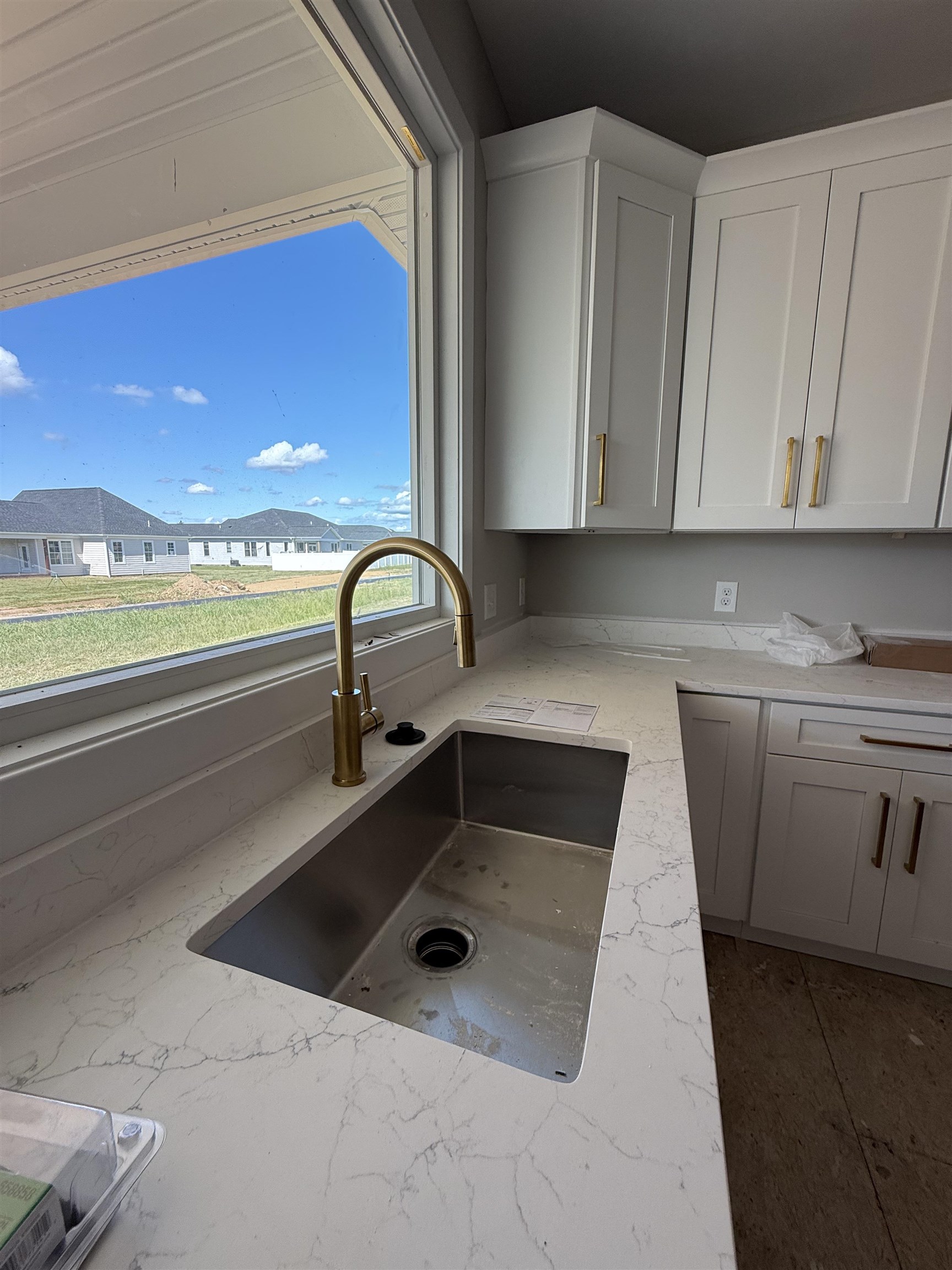 5145 RETRIEVER LN, MCGAHEYSVILLE, Virginia 22840, 4 Bedrooms Bedrooms, ,3 BathroomsBathrooms,Residential,5145 RETRIEVER LN,668245 MLS # 668245