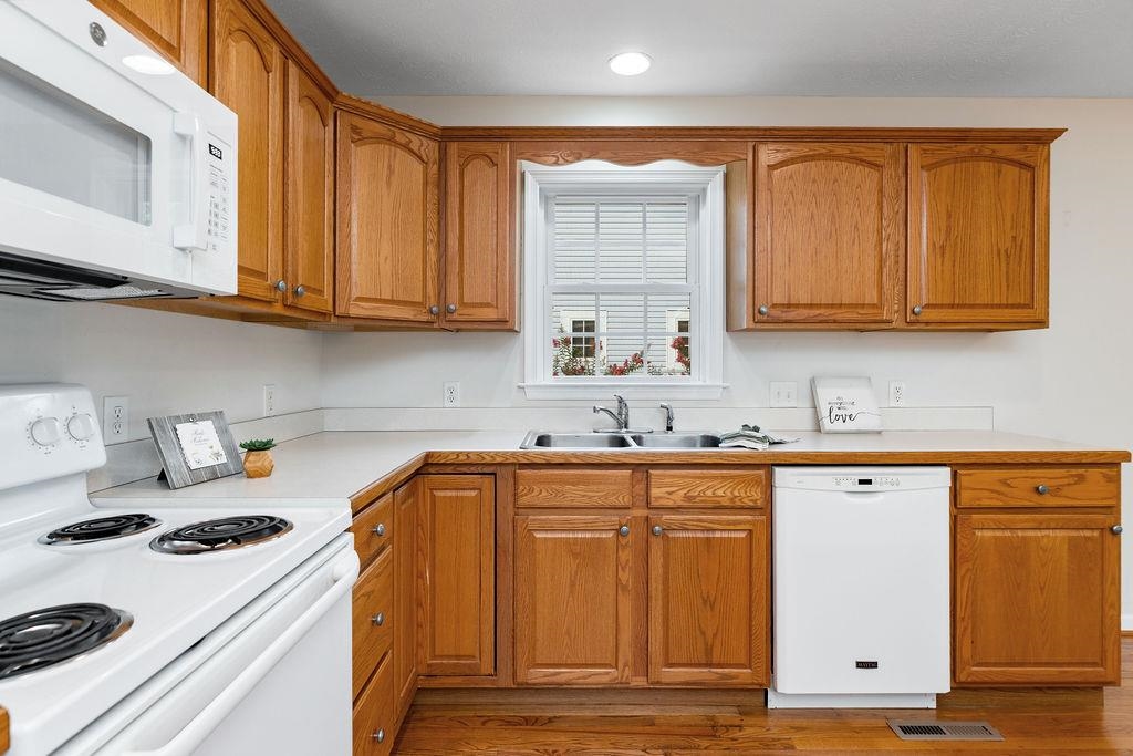 220 ADVENTURE TRL, WAYNESBORO, Virginia 22980, 3 Bedrooms Bedrooms, ,2 BathroomsBathrooms,Residential,220 ADVENTURE TRL,668247 MLS # 668247