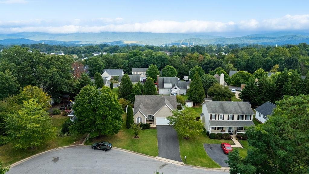 220 ADVENTURE TRL, WAYNESBORO, Virginia 22980, 3 Bedrooms Bedrooms, ,2 BathroomsBathrooms,Residential,220 ADVENTURE TRL,668247 MLS # 668247