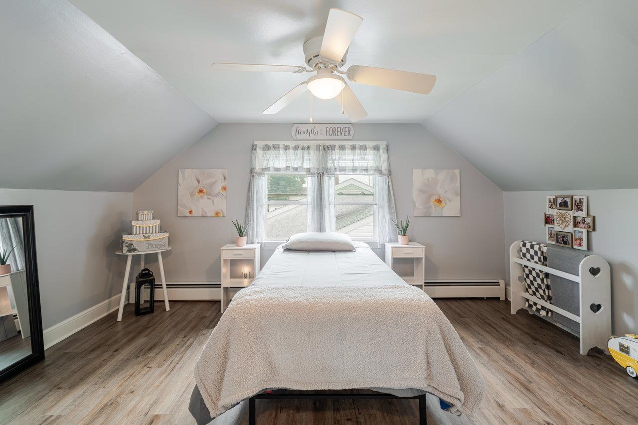 257 CENTER STREET RD, TIMBERVILLE, Virginia 22853, 4 Bedrooms Bedrooms, ,1 BathroomBathrooms,Residential,257 CENTER STREET RD,668249 MLS # 668249 257 CENTER STREET RD, TIMBERVILLE, Virginia 22853, 4 Bedrooms Bedrooms, ,1 BathroomBathrooms,Residential,257 CENTER STREET RD,668249 MLS # 668249