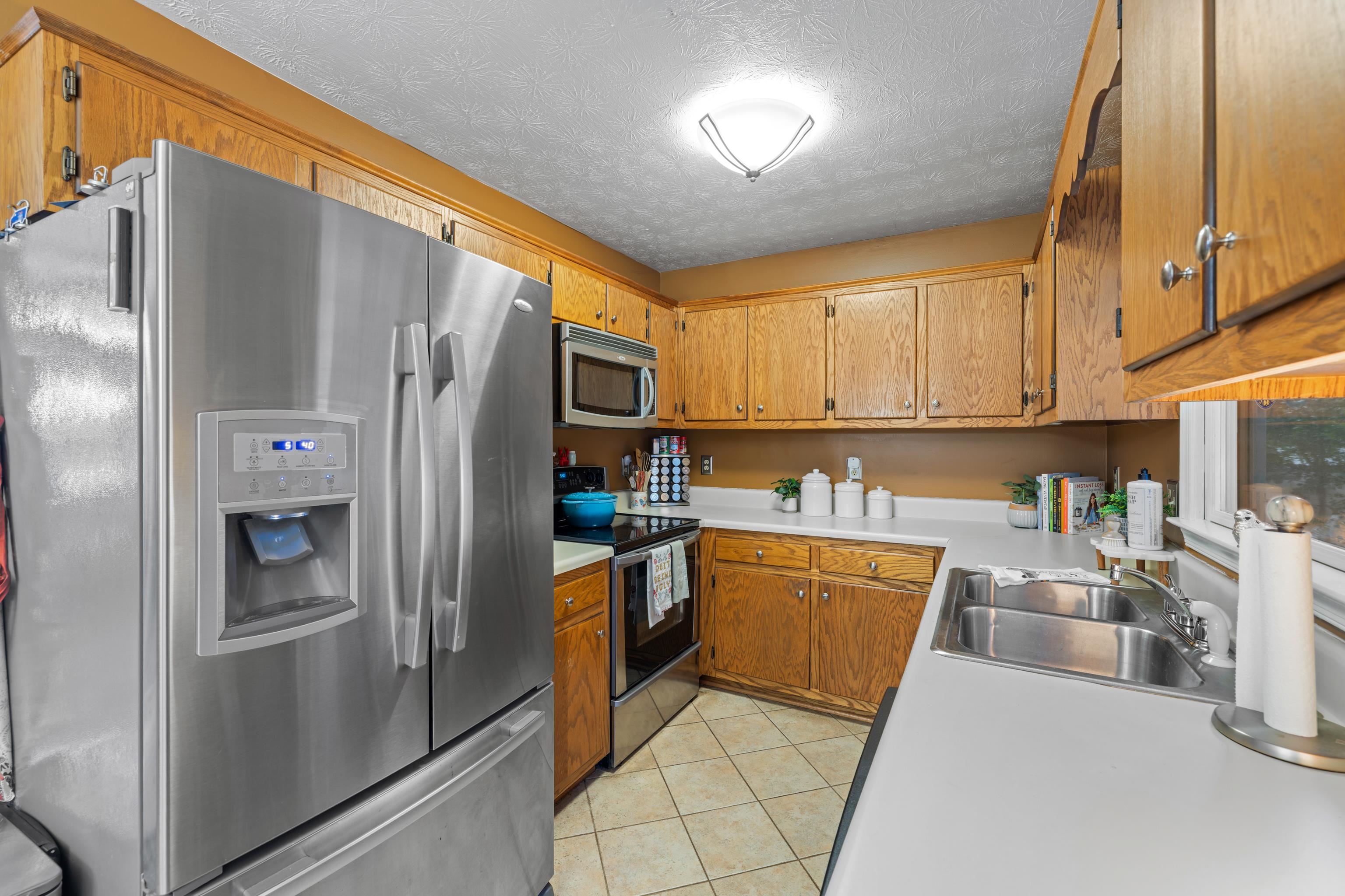 922 PATTON FARM RD, STUARTS DRAFT, Virginia 24477, 3 Bedrooms Bedrooms, ,2 BathroomsBathrooms,Residential,922 PATTON FARM RD,668250 MLS # 668250