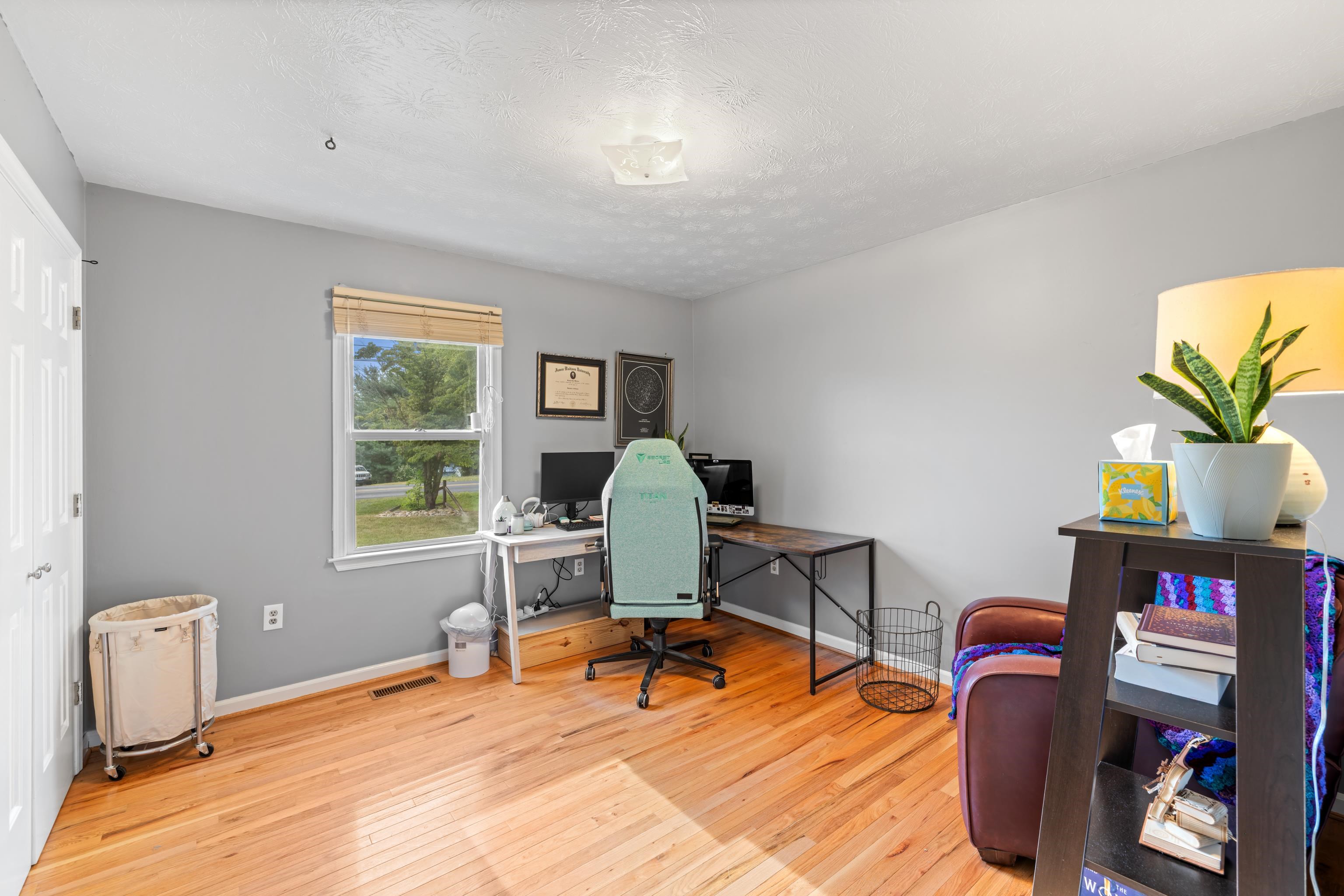 922 PATTON FARM RD, STUARTS DRAFT, Virginia 24477, 3 Bedrooms Bedrooms, ,2 BathroomsBathrooms,Residential,922 PATTON FARM RD,668250 MLS # 668250