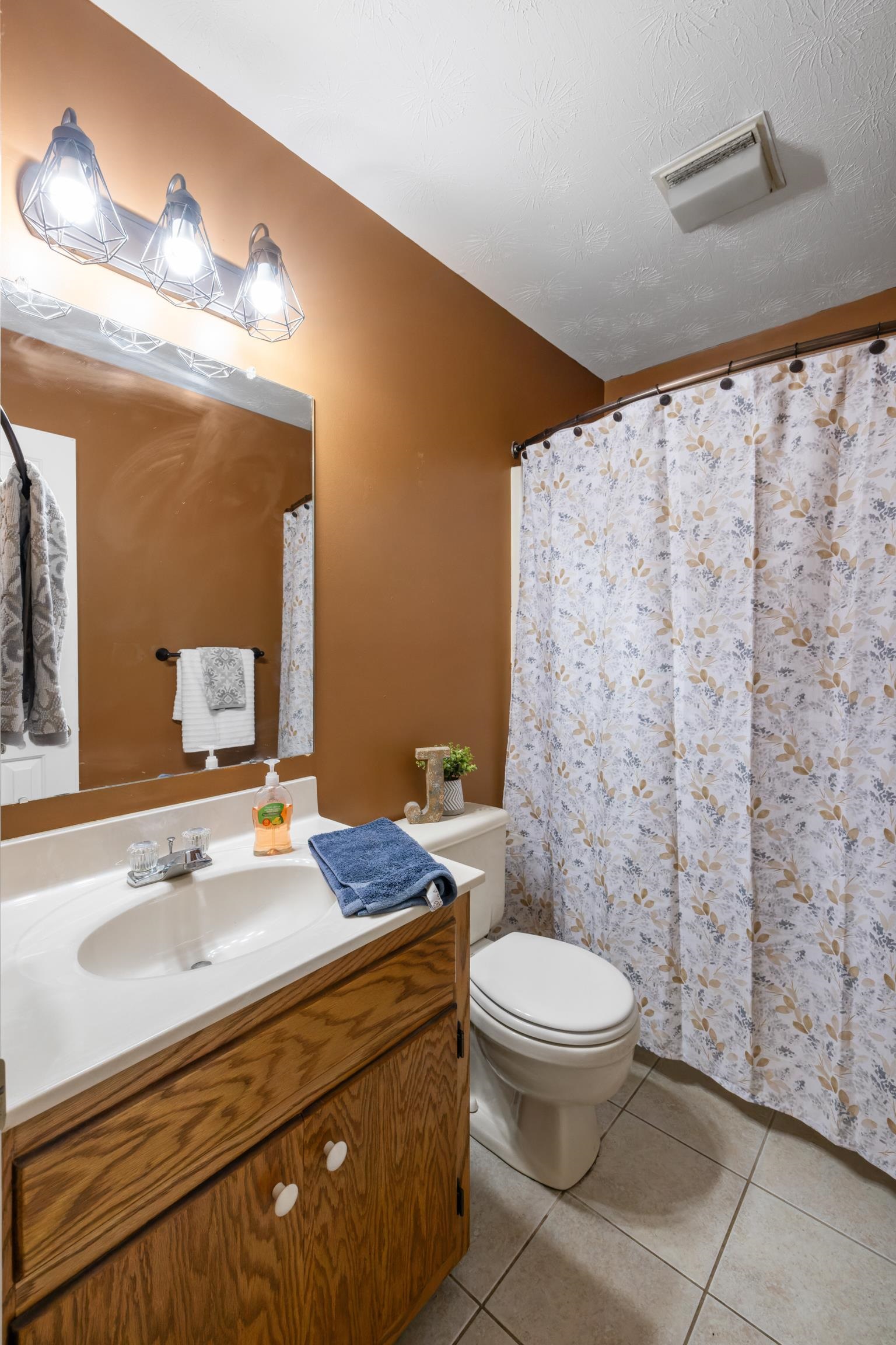 922 PATTON FARM RD, STUARTS DRAFT, Virginia 24477, 3 Bedrooms Bedrooms, ,2 BathroomsBathrooms,Residential,922 PATTON FARM RD,668250 MLS # 668250