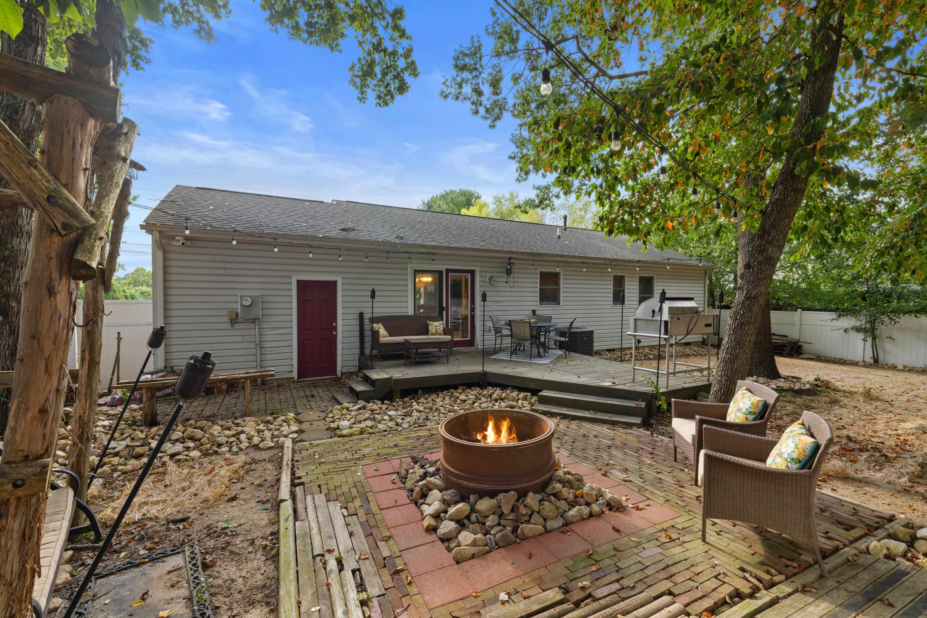 922 PATTON FARM RD, STUARTS DRAFT, Virginia 24477, 3 Bedrooms Bedrooms, ,2 BathroomsBathrooms,Residential,922 PATTON FARM RD,668250 MLS # 668250