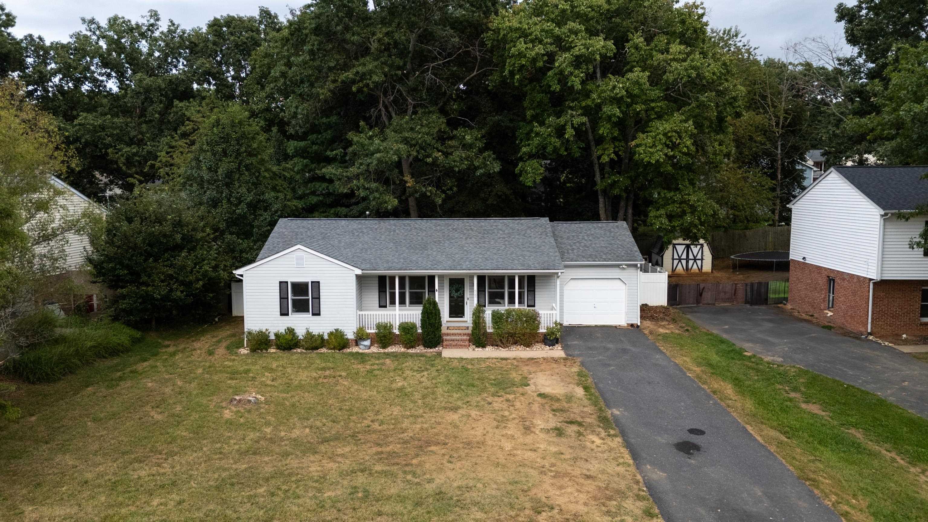 922 PATTON FARM RD, STUARTS DRAFT, Virginia 24477, 3 Bedrooms Bedrooms, ,2 BathroomsBathrooms,Residential,922 PATTON FARM RD,668250 MLS # 668250