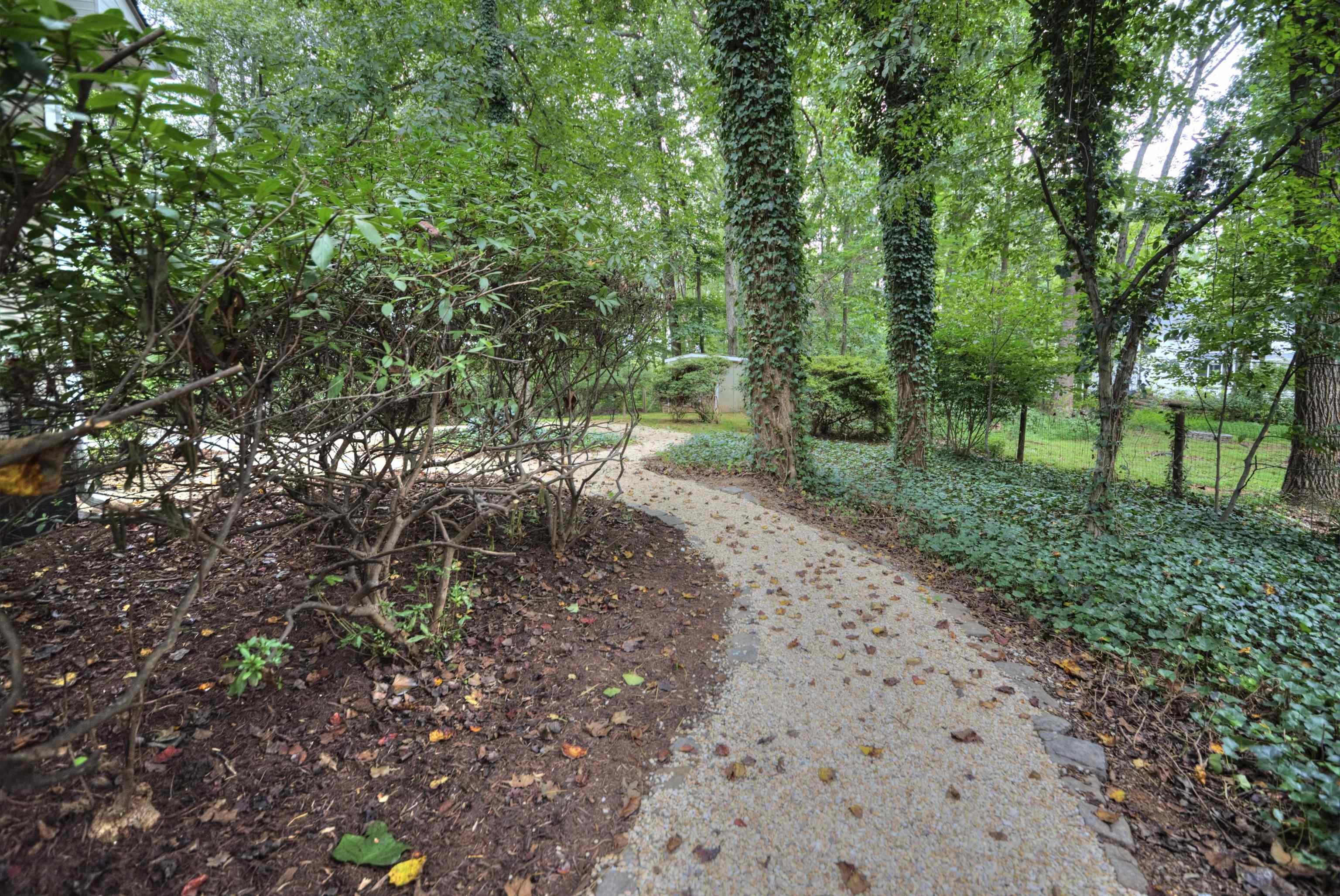 5547 BROOKWOOD RD, CROZET, Virginia 22932, 4 Bedrooms Bedrooms, ,1 BathroomBathrooms,Residential,5547 BROOKWOOD RD,668251 MLS # 668251