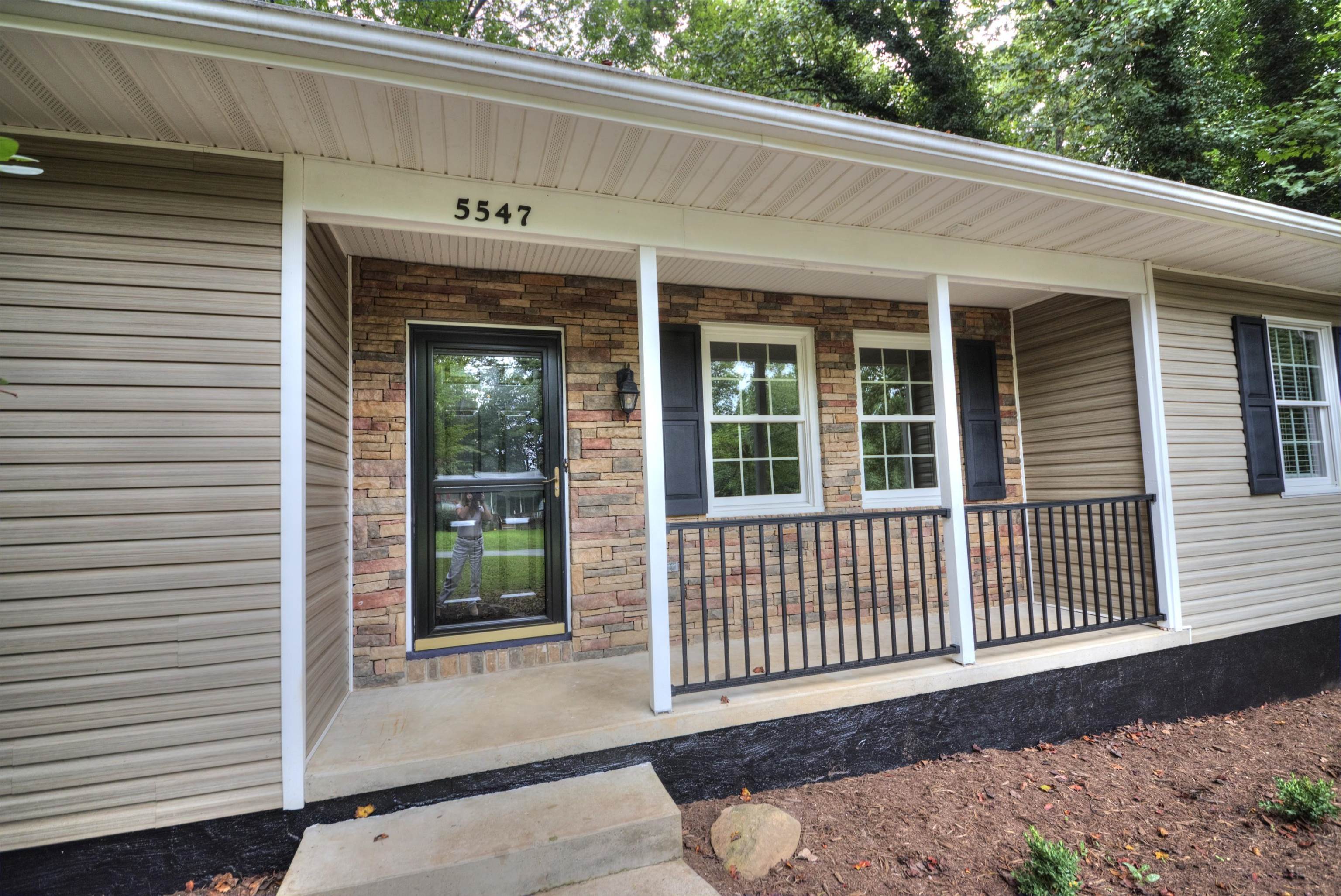 5547 BROOKWOOD RD, CROZET, Virginia 22932, 4 Bedrooms Bedrooms, ,1 BathroomBathrooms,Residential,5547 BROOKWOOD RD,668251 MLS # 668251