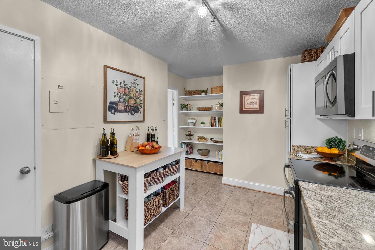 203 YOAKUM PKWY #1406, ALEXANDRIA, Virginia 22304, 2 Bedrooms Bedrooms, ,1 BathroomBathrooms,Residential,For sale,203 YOAKUM PKWY #1406,VAAX2047938 MLS # VAAX2047938