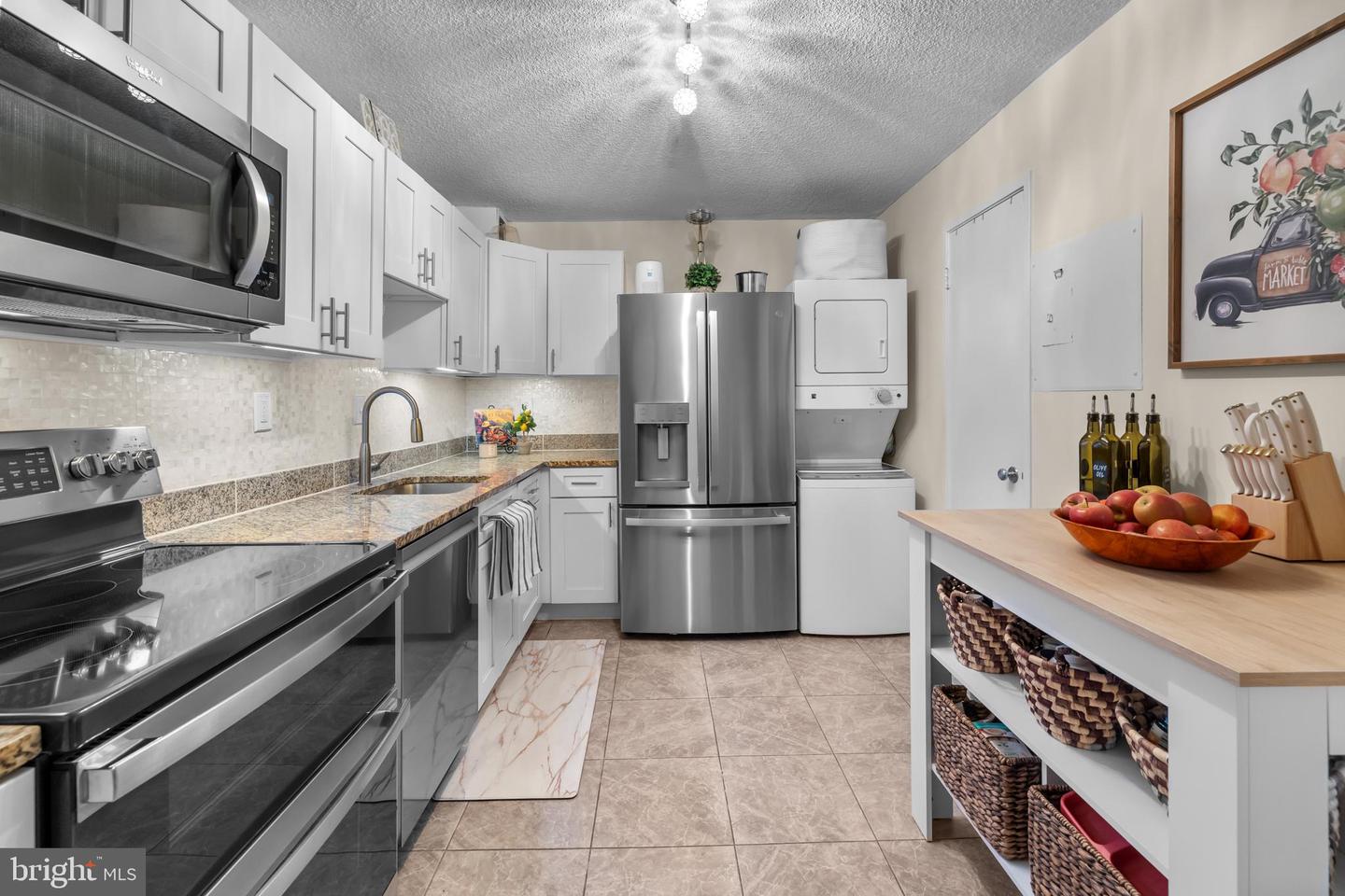 203 YOAKUM PKWY #1406, ALEXANDRIA, Virginia 22304, 2 Bedrooms Bedrooms, ,1 BathroomBathrooms,Residential,For sale,203 YOAKUM PKWY #1406,VAAX2047938 MLS # VAAX2047938