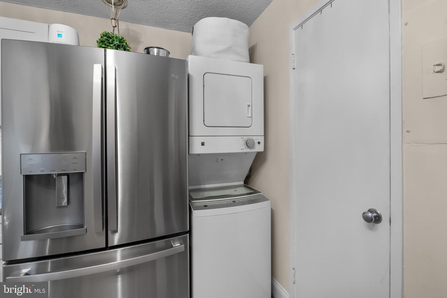 203 YOAKUM PKWY #1406, ALEXANDRIA, Virginia 22304, 2 Bedrooms Bedrooms, ,1 BathroomBathrooms,Residential,For sale,203 YOAKUM PKWY #1406,VAAX2047938 MLS # VAAX2047938