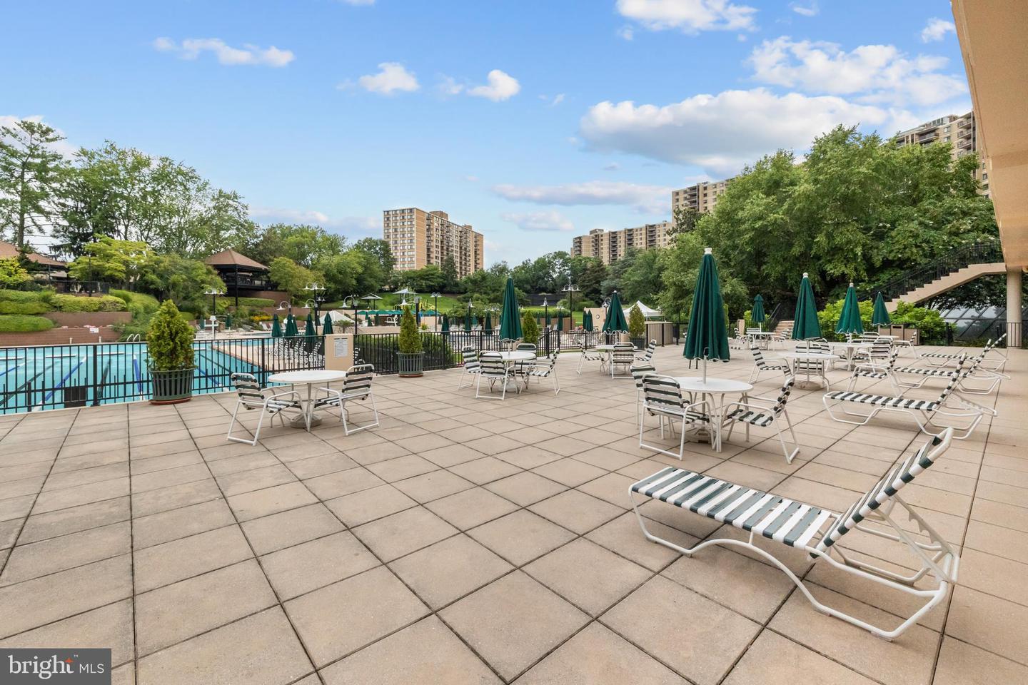203 YOAKUM PKWY #1406, ALEXANDRIA, Virginia 22304, 2 Bedrooms Bedrooms, ,1 BathroomBathrooms,Residential,For sale,203 YOAKUM PKWY #1406,VAAX2047938 MLS # VAAX2047938