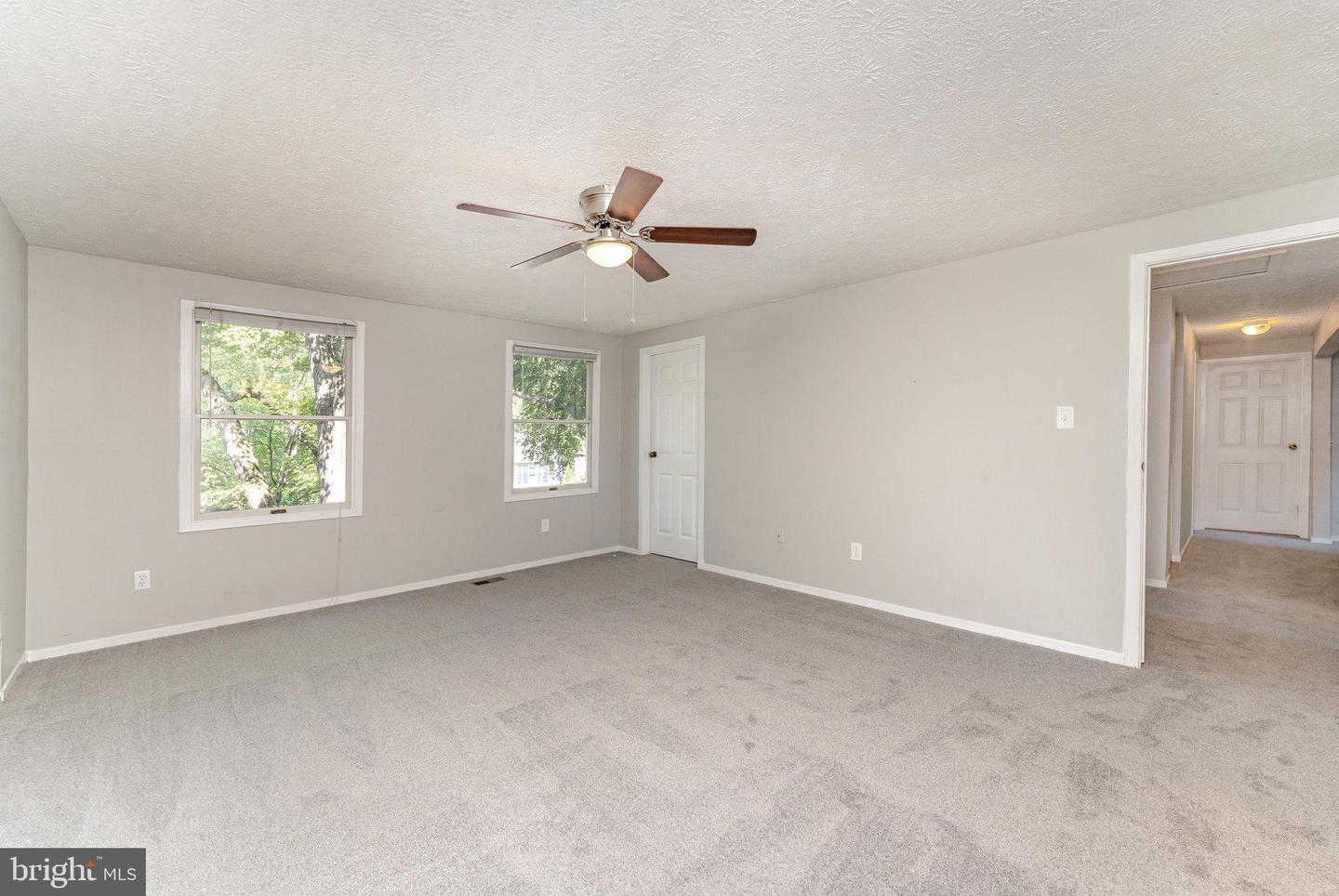 15431 SILVAN GLEN DR, DUMFRIES, Virginia 22025, 4 Bedrooms Bedrooms, ,2 BathroomsBathrooms,Residential,For sale,15431 SILVAN GLEN DR,VAPW2100276 MLS # VAPW2100276