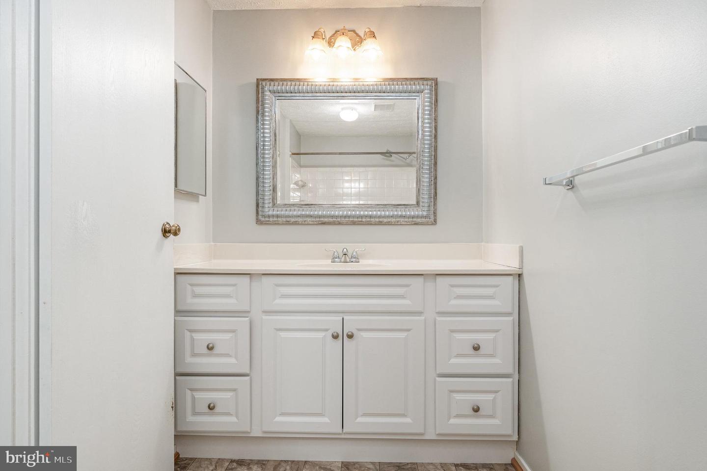 15431 SILVAN GLEN DR, DUMFRIES, Virginia 22025, 4 Bedrooms Bedrooms, ,2 BathroomsBathrooms,Residential,For sale,15431 SILVAN GLEN DR,VAPW2100276 MLS # VAPW2100276