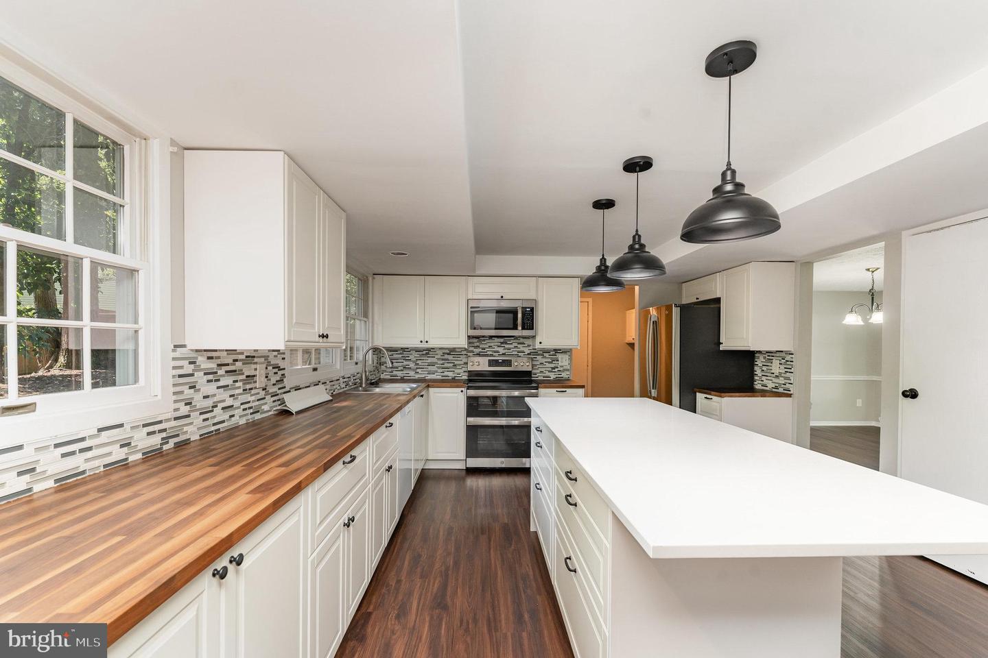 15431 SILVAN GLEN DR, DUMFRIES, Virginia 22025, 4 Bedrooms Bedrooms, ,2 BathroomsBathrooms,Residential,For sale,15431 SILVAN GLEN DR,VAPW2100276 MLS # VAPW2100276