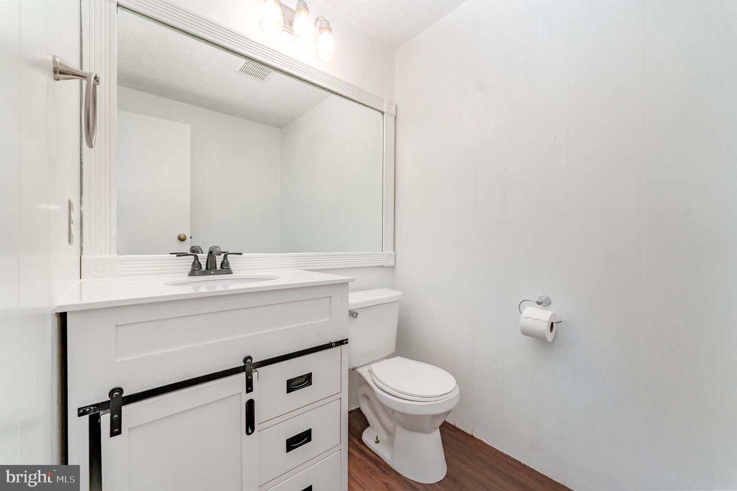 15431 SILVAN GLEN DR, DUMFRIES, Virginia 22025, 4 Bedrooms Bedrooms, ,2 BathroomsBathrooms,Residential,For sale,15431 SILVAN GLEN DR,VAPW2100276 MLS # VAPW2100276