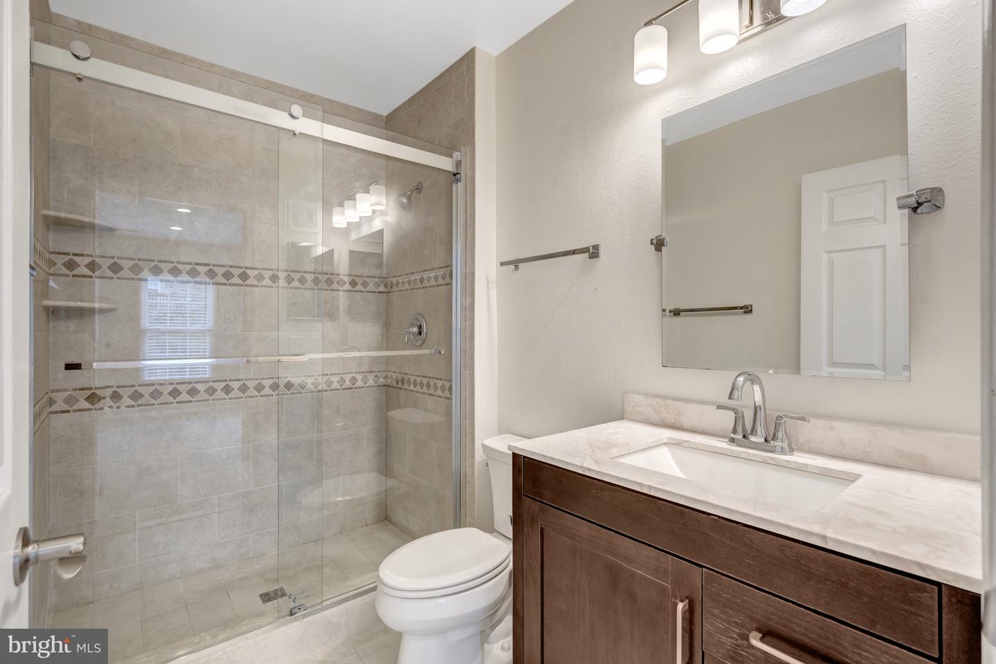 4602 SUPERIOR SQ, FAIRFAX, Virginia 22033, 2 Bedrooms Bedrooms, ,2 BathroomsBathrooms,Residential,For sale,4602 SUPERIOR SQ,VAFX2259132 MLS # VAFX2259132