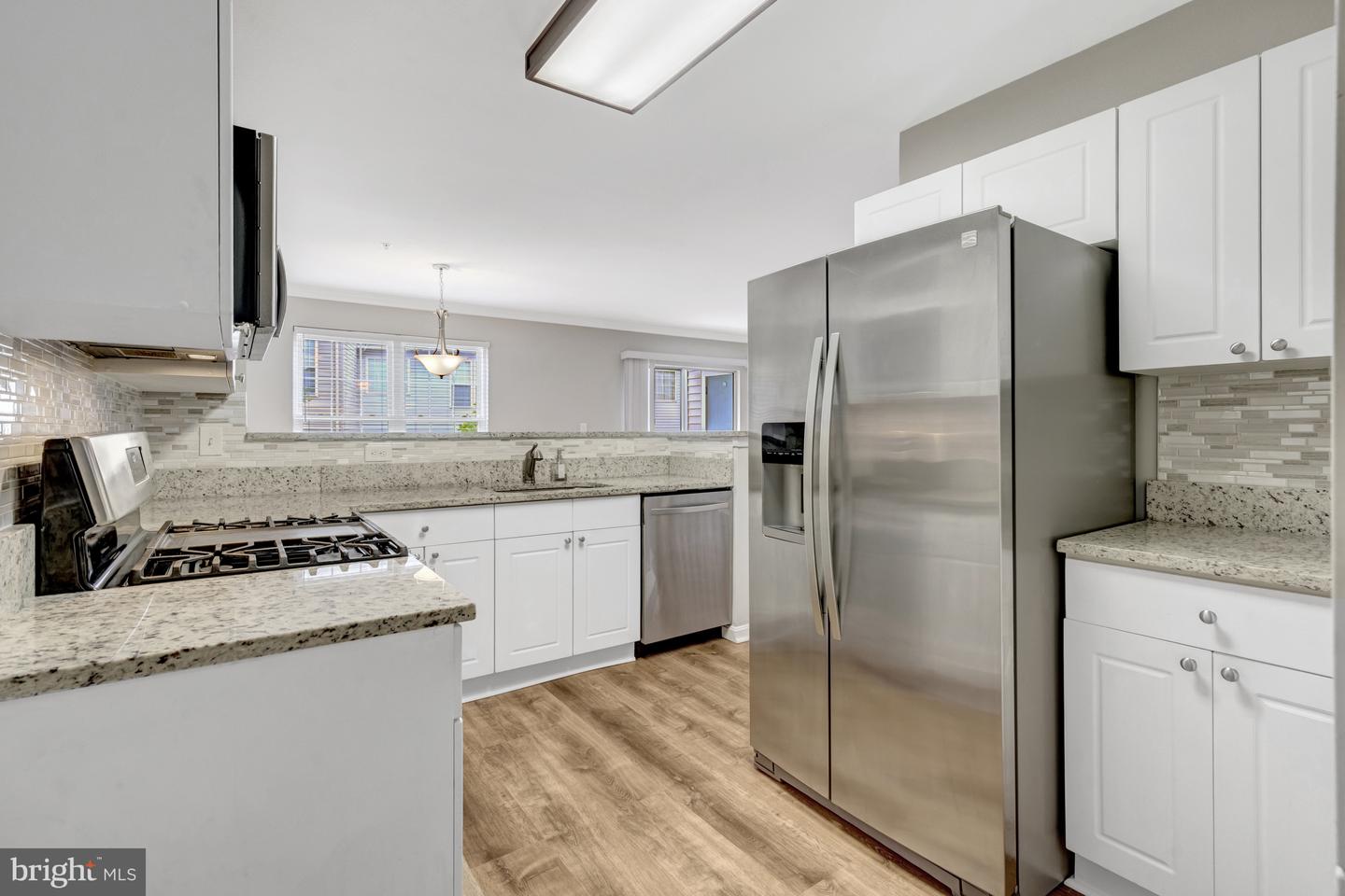 4602 SUPERIOR SQ, FAIRFAX, Virginia 22033, 2 Bedrooms Bedrooms, ,2 BathroomsBathrooms,Residential,For sale,4602 SUPERIOR SQ,VAFX2259132 MLS # VAFX2259132