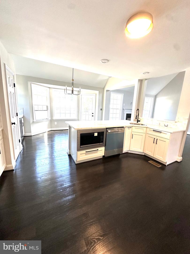 85 BASALT DR, FREDERICKSBURG, Virginia 22406, 4 Bedrooms Bedrooms, ,2 BathroomsBathrooms,Residential,For sale,85 BASALT DR,VAST2041488 MLS # VAST2041488
