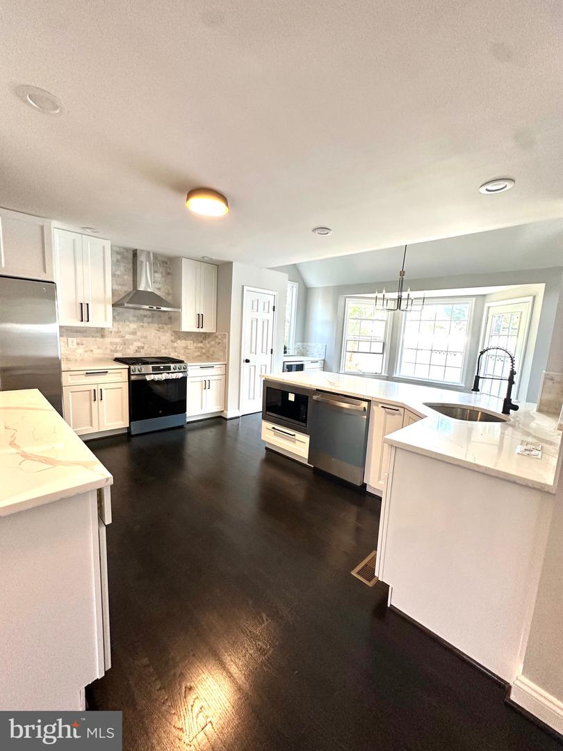 85 BASALT DR, FREDERICKSBURG, Virginia 22406, 4 Bedrooms Bedrooms, ,2 BathroomsBathrooms,Residential,For sale,85 BASALT DR,VAST2041488 MLS # VAST2041488