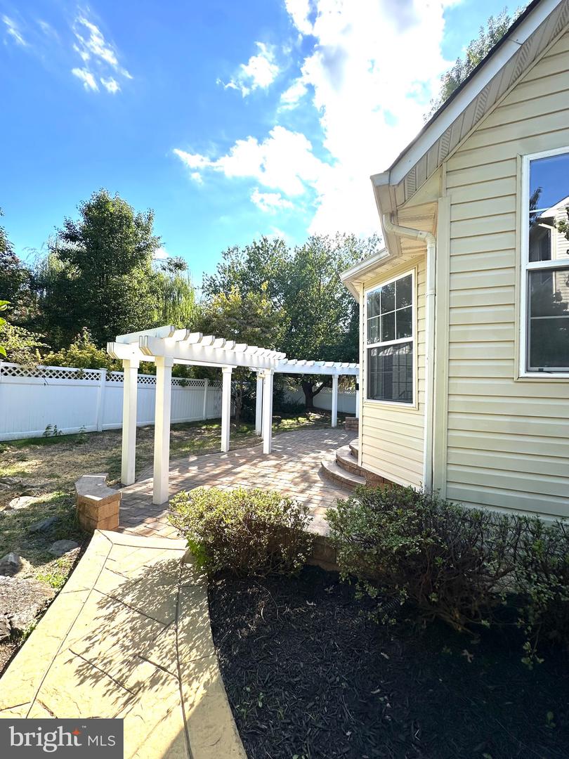 85 BASALT DR, FREDERICKSBURG, Virginia 22406, 4 Bedrooms Bedrooms, ,2 BathroomsBathrooms,Residential,For sale,85 BASALT DR,VAST2041488 MLS # VAST2041488