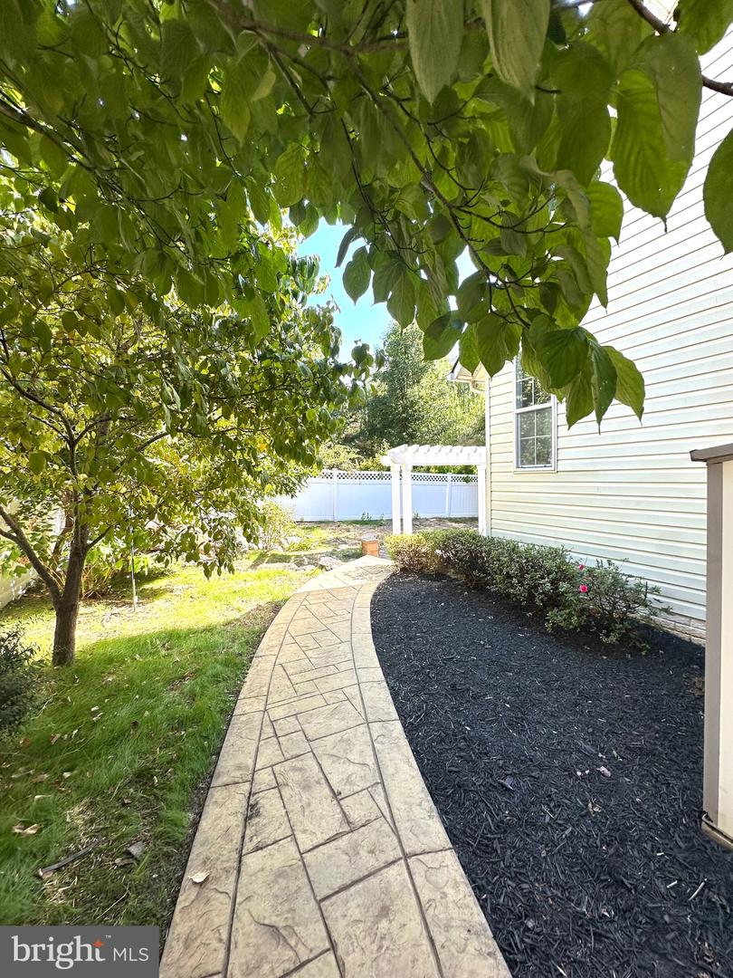 85 BASALT DR, FREDERICKSBURG, Virginia 22406, 4 Bedrooms Bedrooms, ,2 BathroomsBathrooms,Residential,For sale,85 BASALT DR,VAST2041488 MLS # VAST2041488