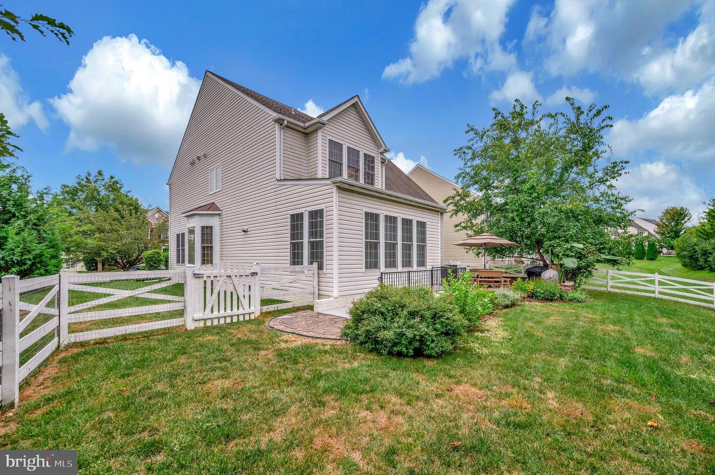 8950 BIRCH BAY CIR, LORTON, Virginia 22079, 4 Bedrooms Bedrooms, ,2 BathroomsBathrooms,Residential,For sale,8950 BIRCH BAY CIR,VAFX2259556 MLS # VAFX2259556