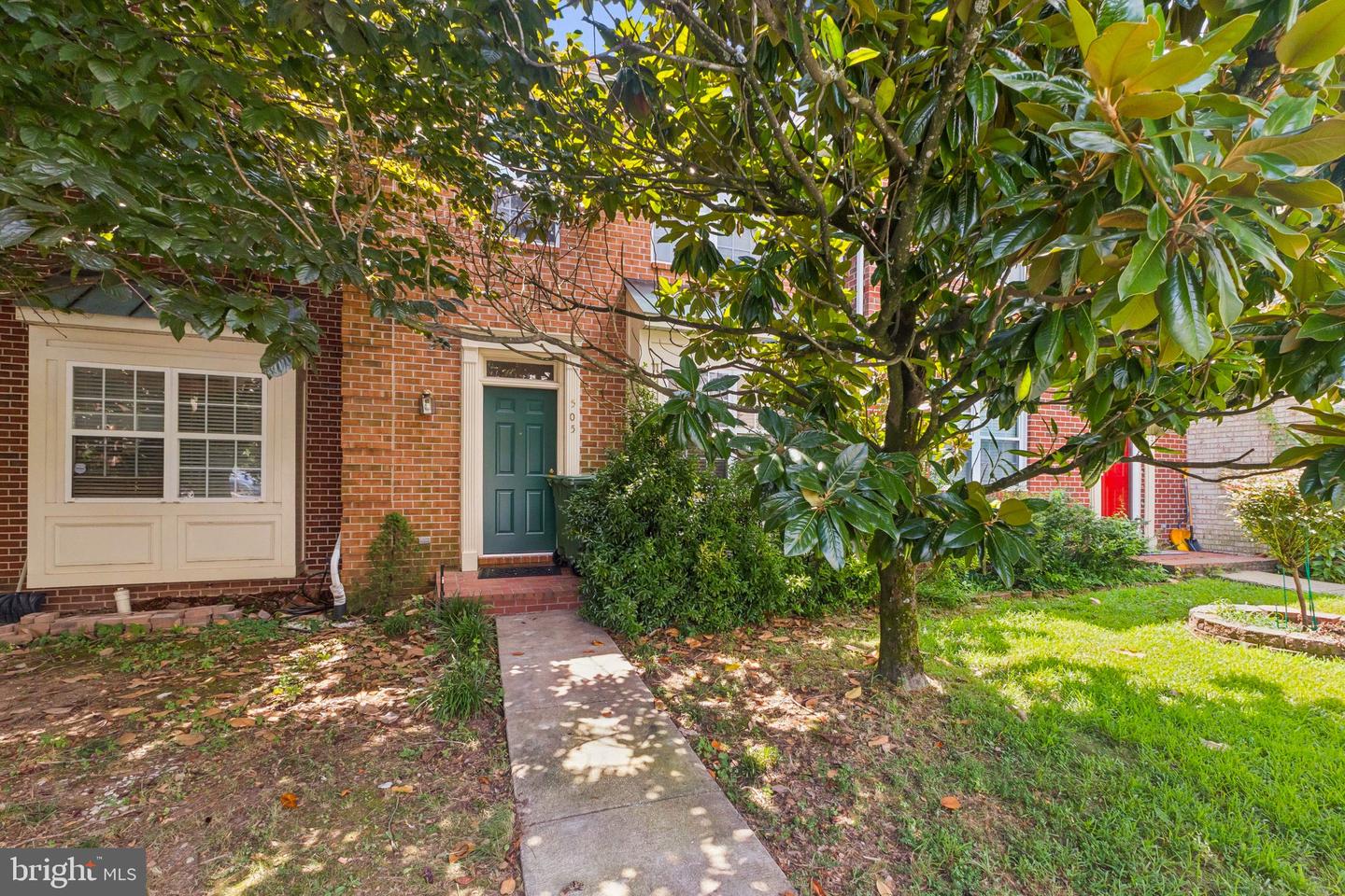 505 STAFFORD GLEN CT, STAFFORD, Virginia 22554, 3 Bedrooms Bedrooms, ,3 BathroomsBathrooms,Residential,For sale,505 STAFFORD GLEN CT,VAST2041636 MLS # VAST2041636
