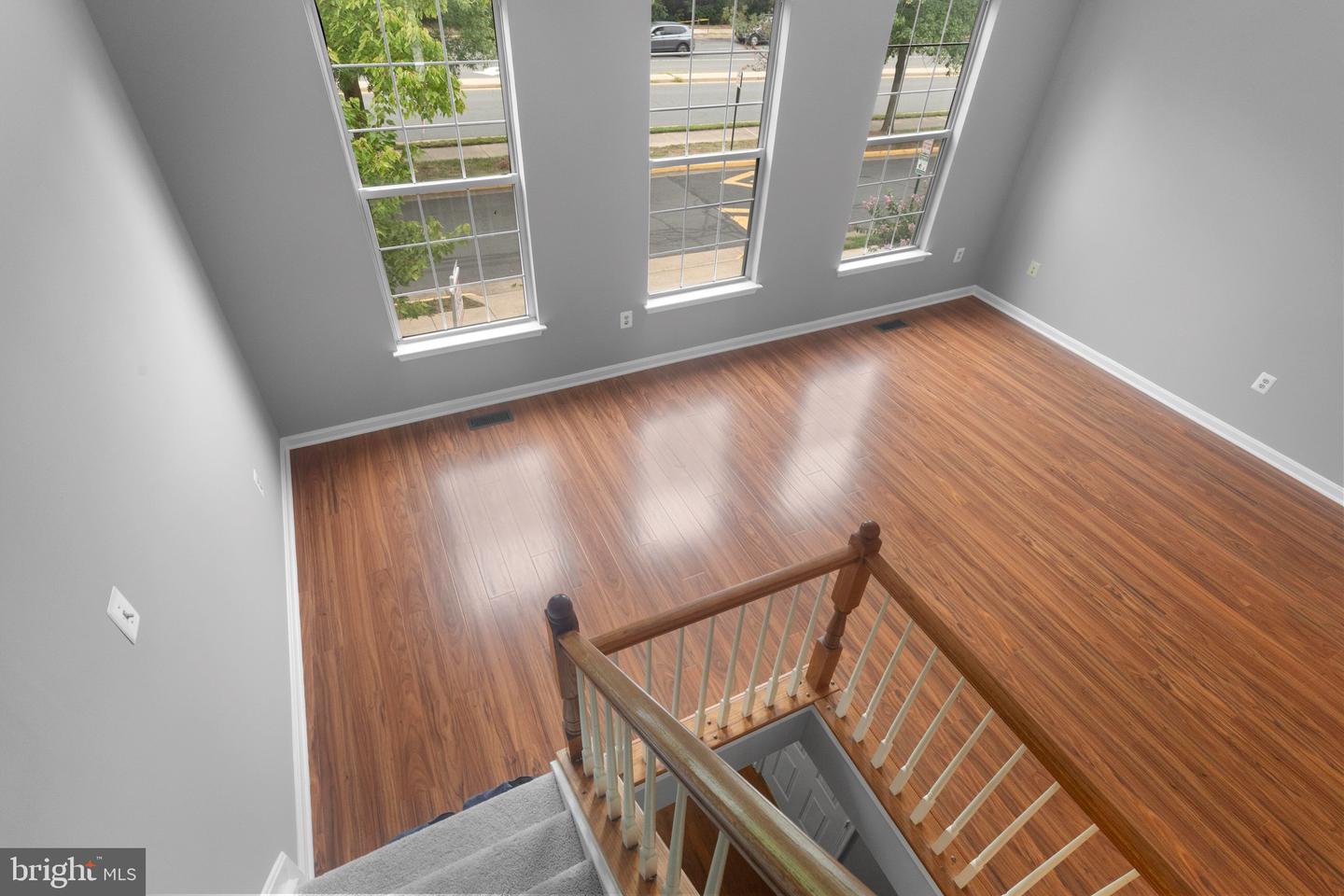 2447 CLOVER FIELD CIR, HERNDON, Virginia 20171, 3 Bedrooms Bedrooms, ,2 BathroomsBathrooms,Residential,For sale,2447 CLOVER FIELD CIR,VAFX2260166 MLS # VAFX2260166